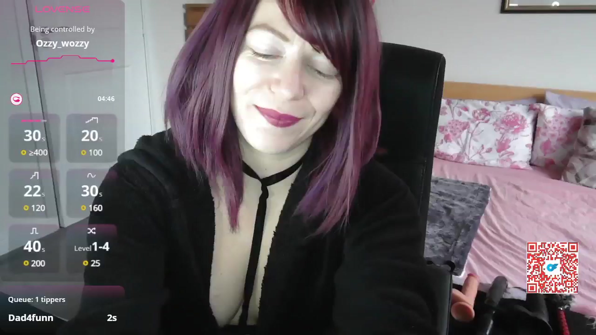 Gallery image thumbnail from size2shoes's myfreecams stream on, 12/20/2024, 16:12 image 6 of 20