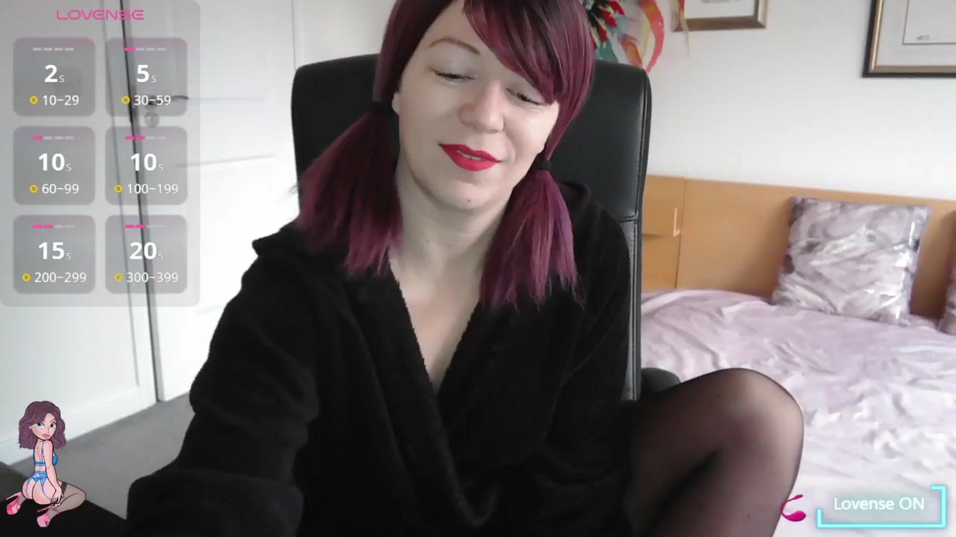 Gallery image thumbnail from size2shoes's myfreecams stream on, 02/01/2025, 10:16 image 3 of 20