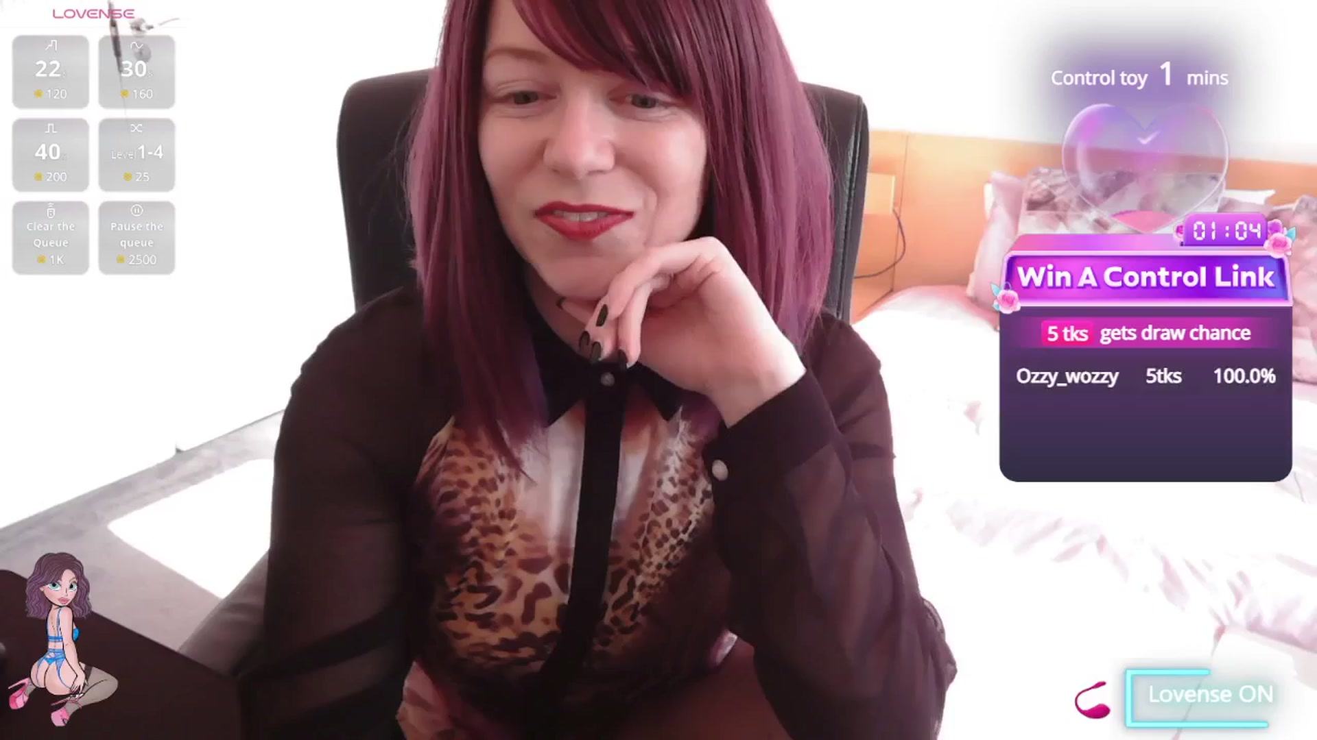 Gallery image thumbnail from size2shoes's myfreecams stream on, 03/04/2025, 17:11 image 5 of 20