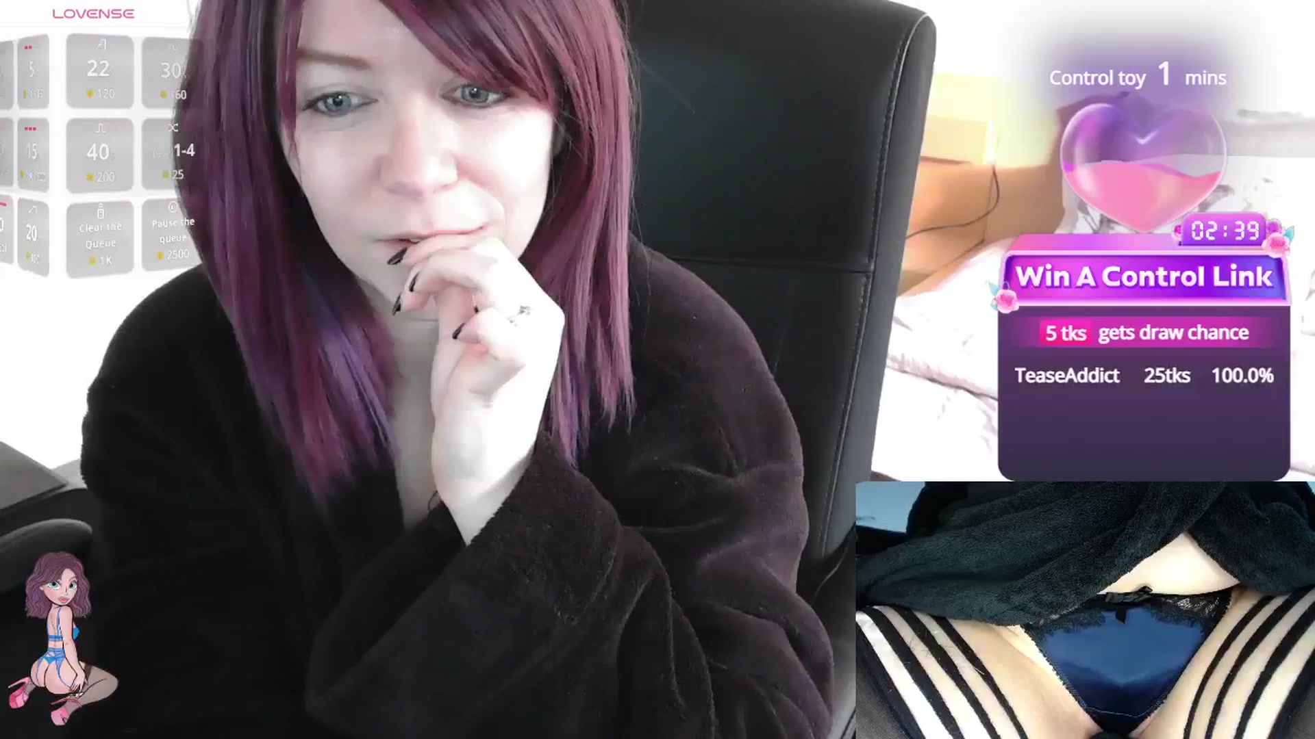 Gallery image thumbnail from size2shoes's myfreecams stream on, 03/11/2025, 18:03 image 6 of 20