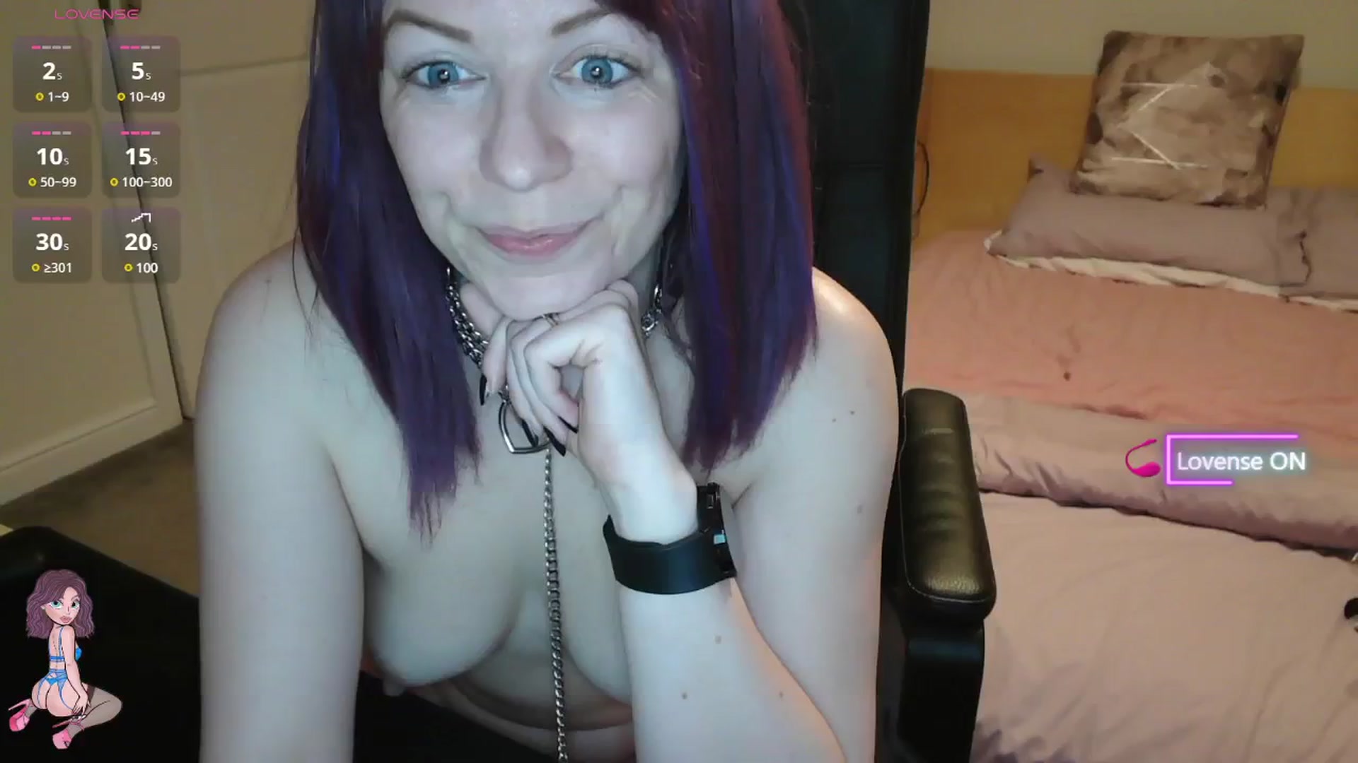 Gallery image thumbnail from size2shoes's myfreecams stream on, 04/20/2025, 24:35 image 16 of 20