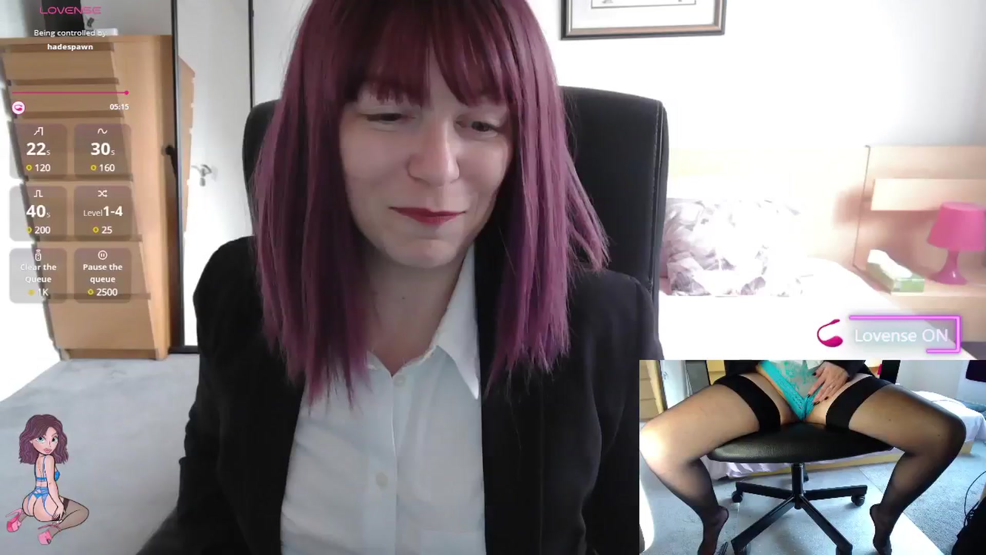 Gallery image thumbnail from size2shoes's myfreecams stream on, 05/07/2025, 15:28 image 15 of 20