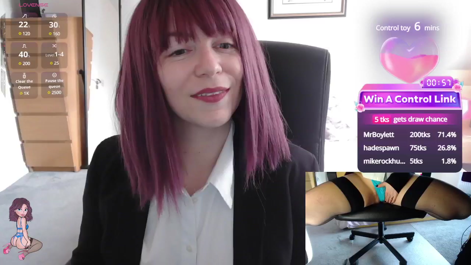 Gallery image thumbnail from size2shoes's myfreecams stream on, 05/07/2025, 15:28 image 13 of 20