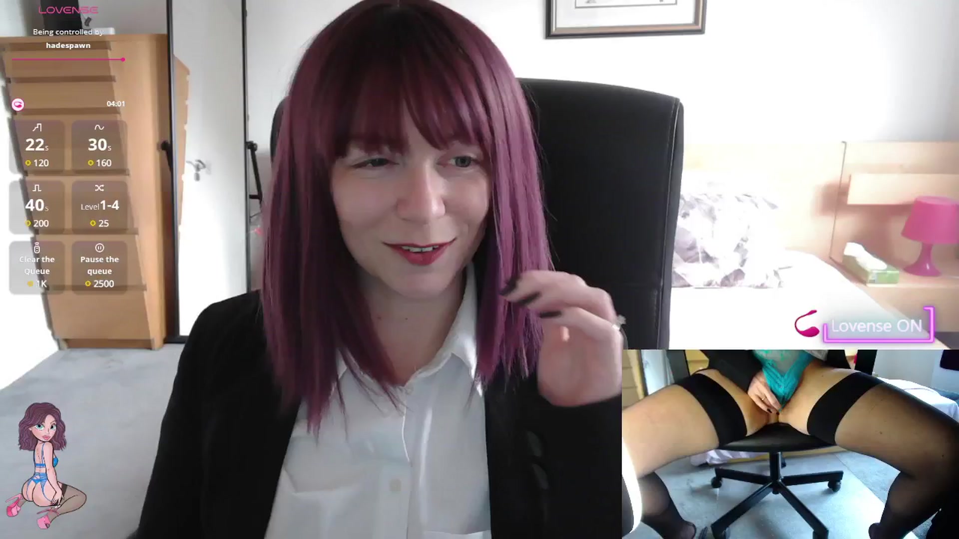 Gallery image thumbnail from size2shoes's myfreecams stream on, 05/07/2025, 15:28 image 16 of 20