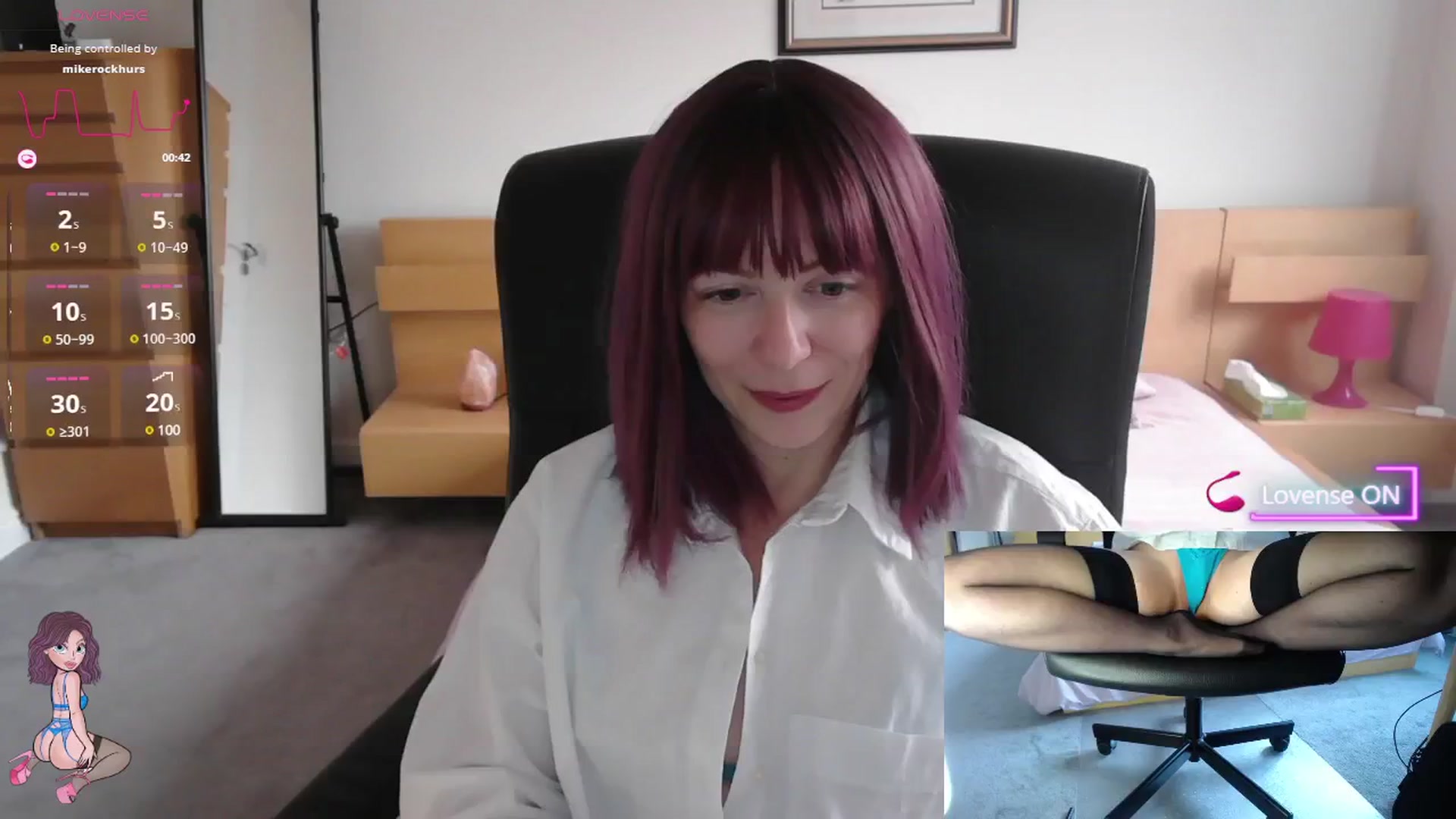 Gallery image thumbnail from size2shoes's myfreecams stream on, 05/07/2025, 17:35 image 15 of 20