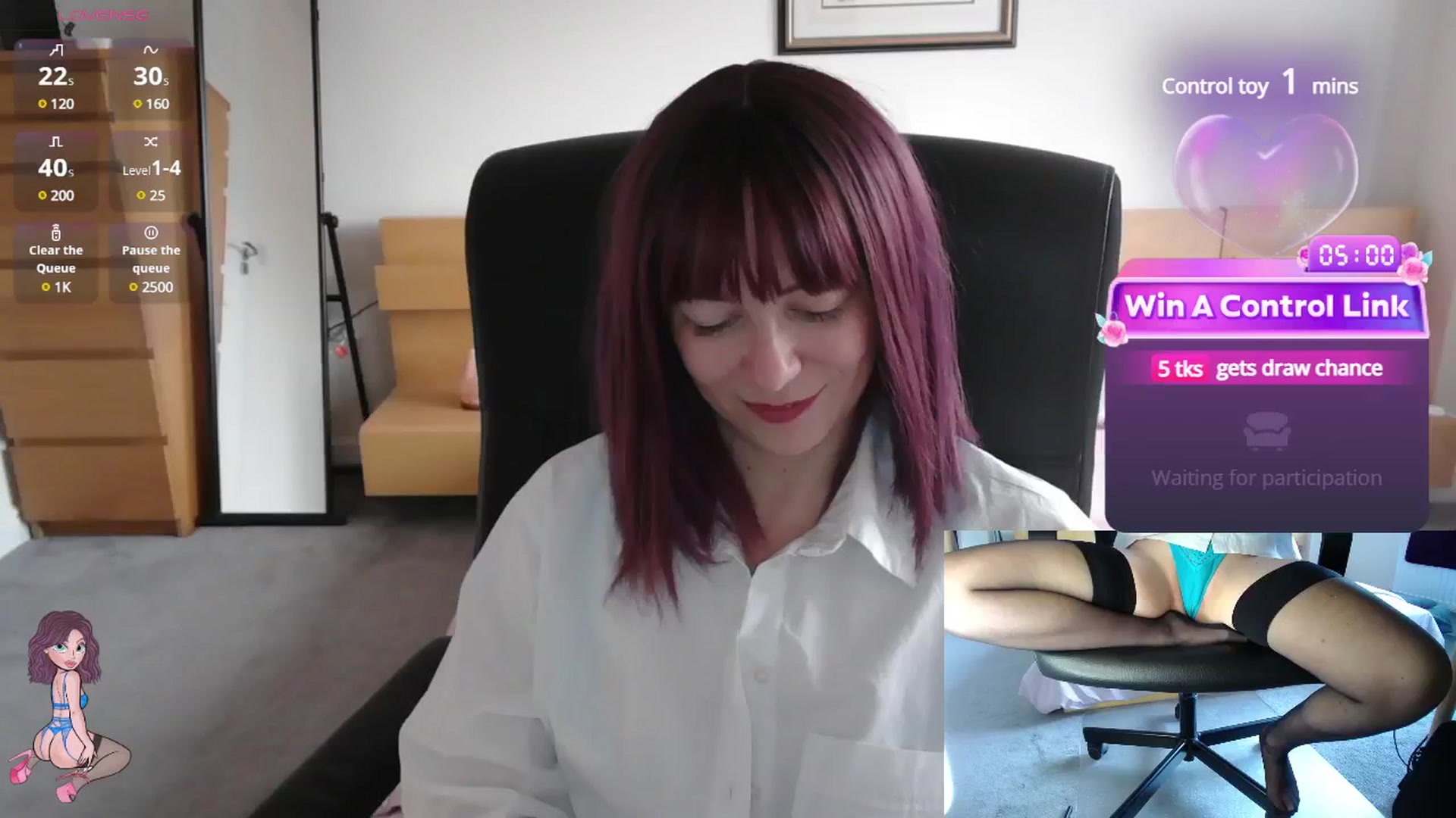 Gallery image thumbnail from size2shoes's myfreecams stream on, 05/07/2025, 17:35 image 13 of 20