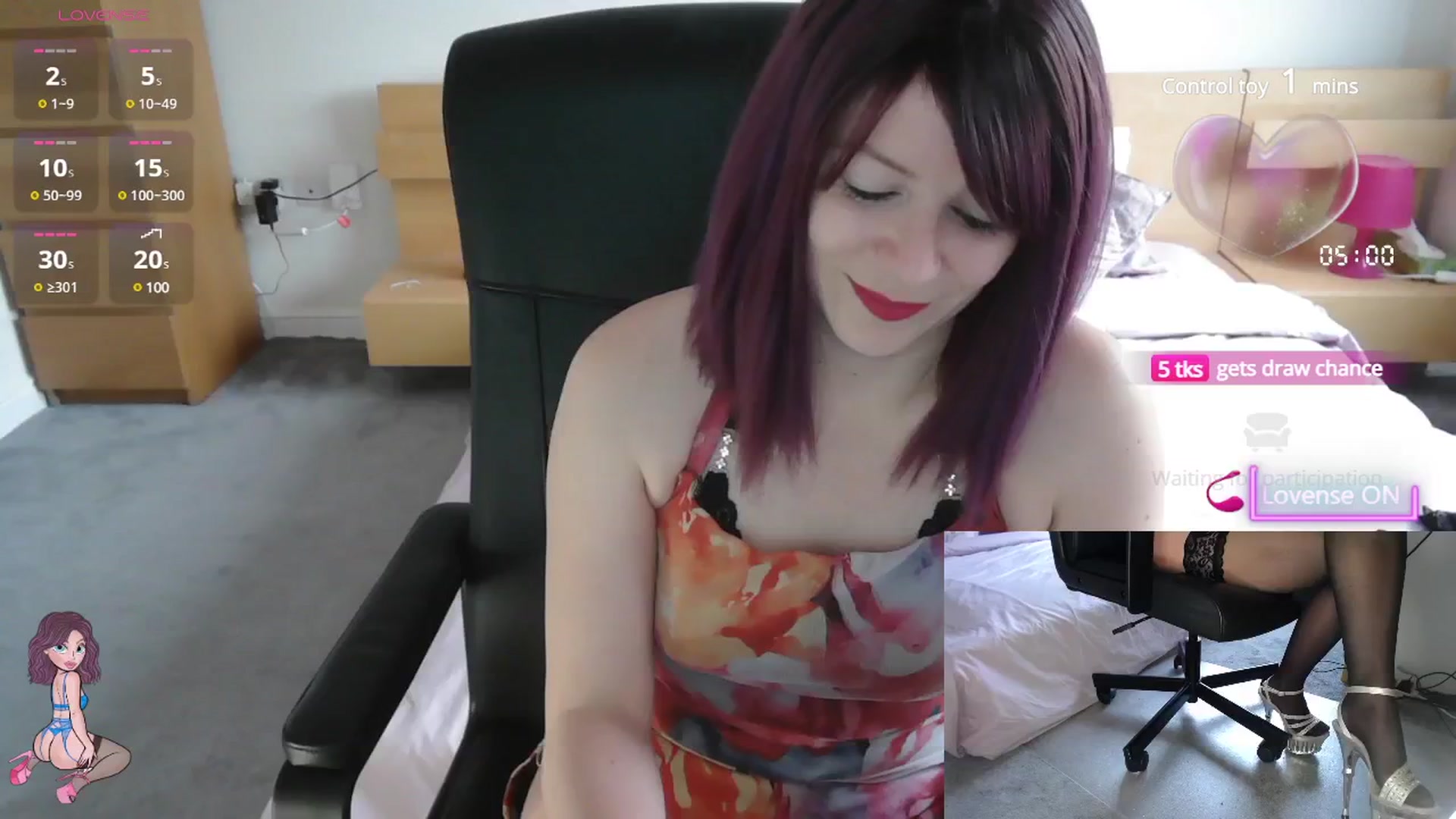 Gallery image thumbnail from size2shoes's myfreecams stream on, 05/15/2025, 18:20 image 1 of 20