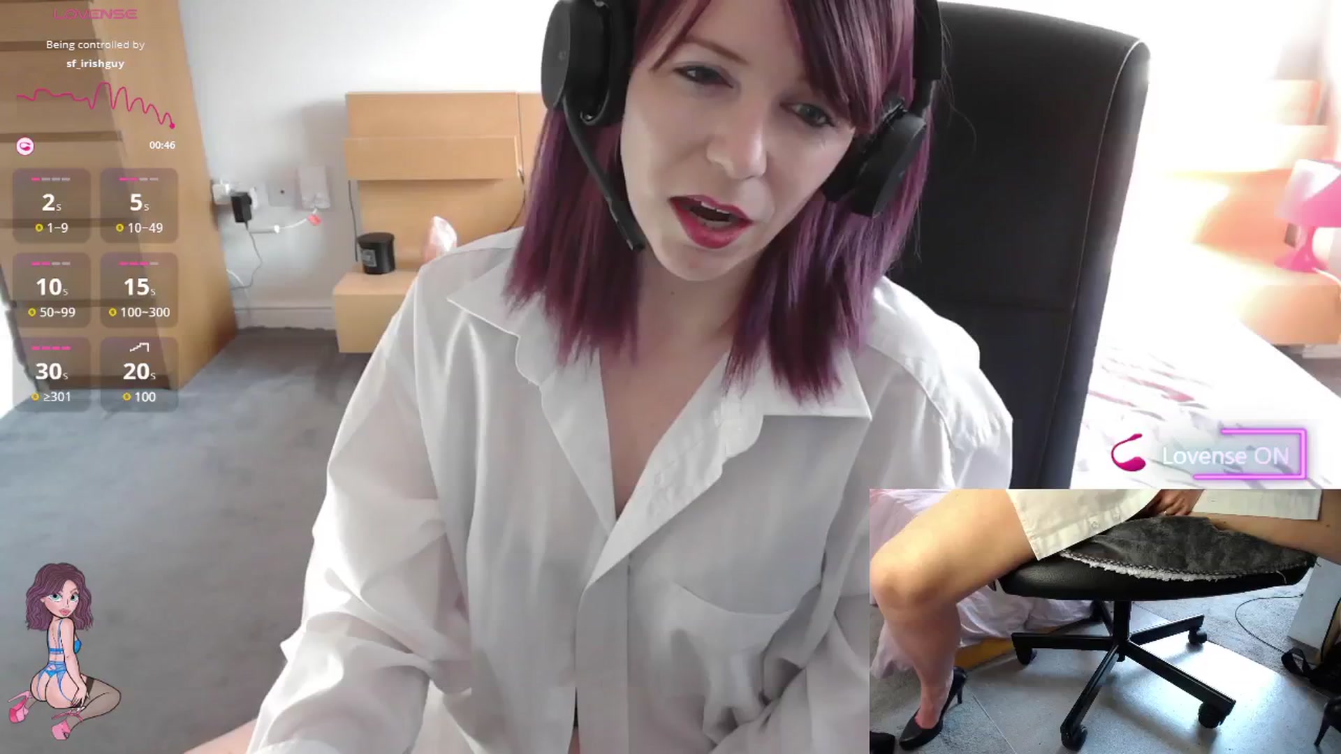 Gallery image thumbnail from size2shoes's myfreecams stream on, 06/04/2025, 17:22 image 9 of 20