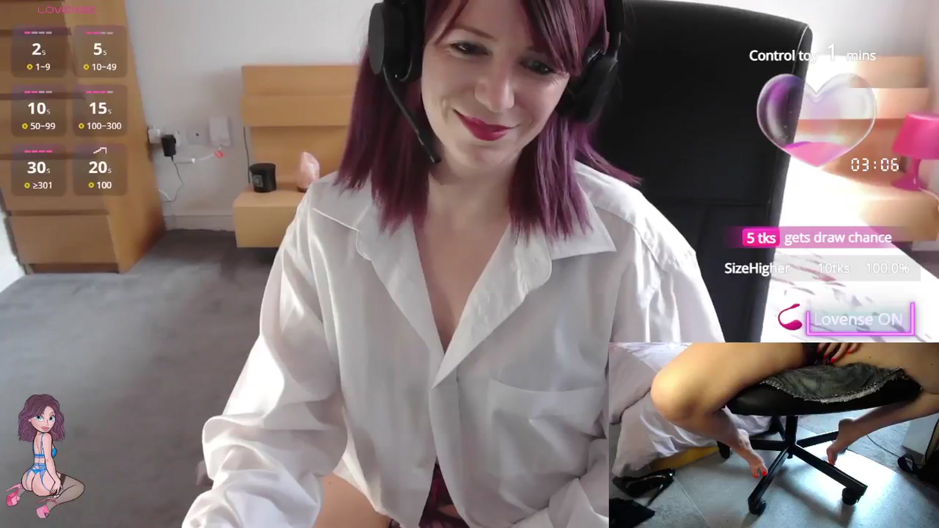 Gallery image thumbnail from size2shoes's myfreecams stream on, 06/04/2025, 17:22 image 6 of 20