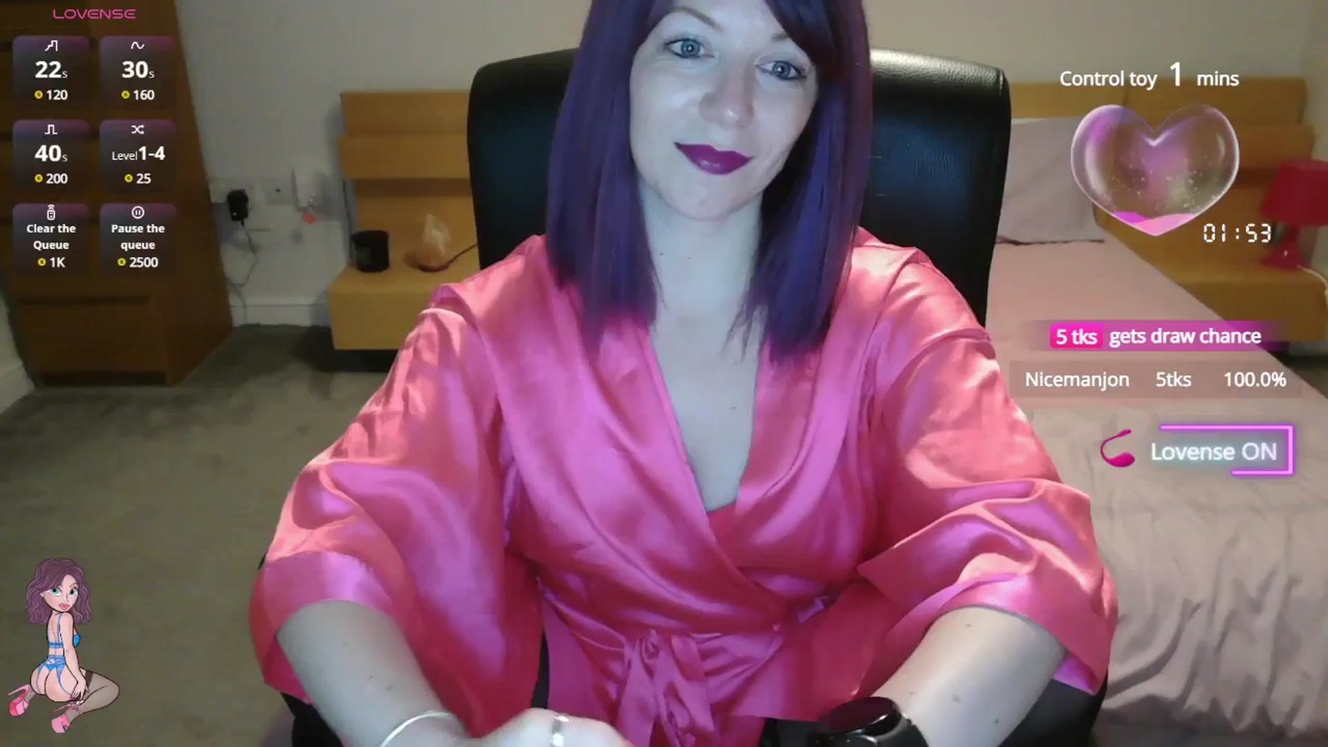Gallery image thumbnail from size2shoes's myfreecams stream on, 06/04/2025, 21:56 image 1 of 20