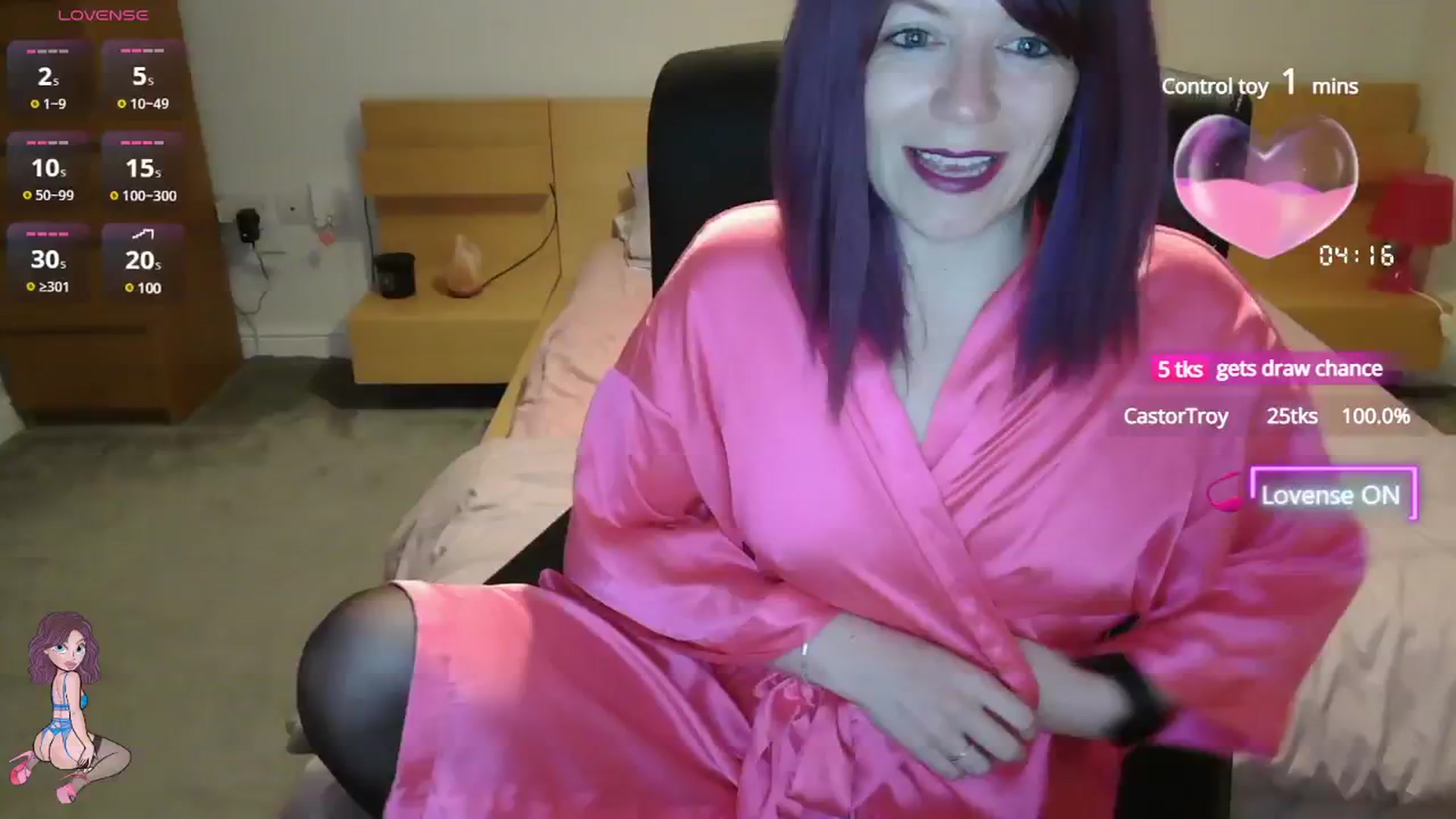 Gallery image thumbnail from size2shoes's myfreecams stream on, 06/04/2025, 21:56 image 8 of 20