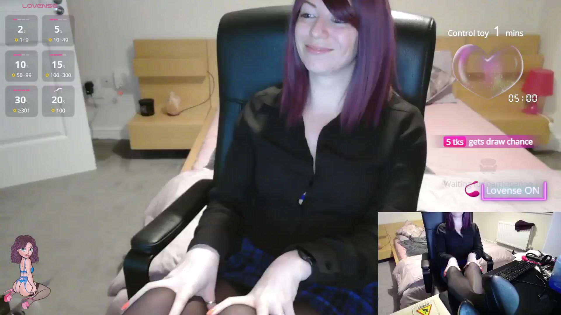 Gallery image thumbnail from size2shoes's myfreecams stream on, 06/05/2025, 23:41 image 2 of 20