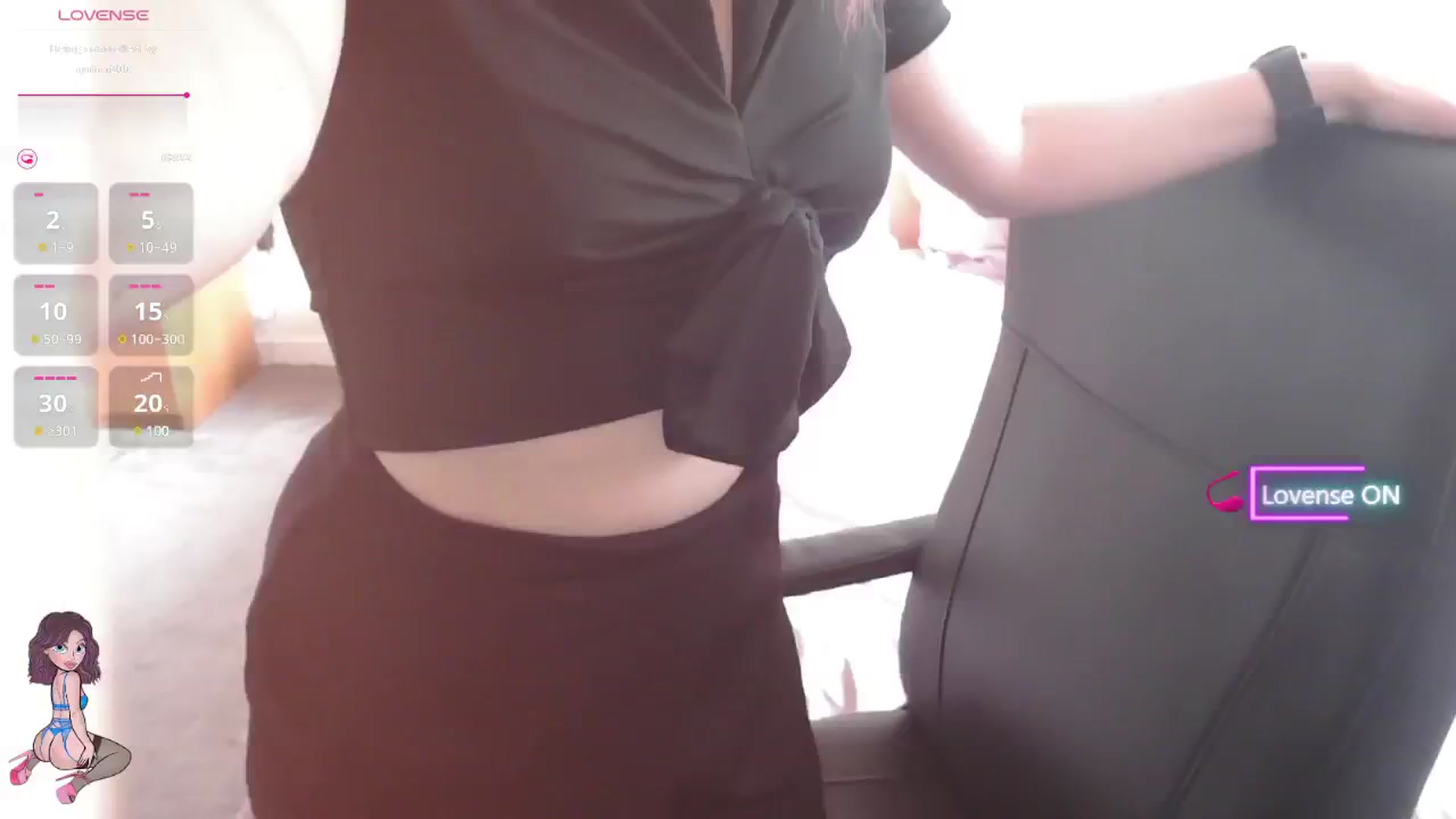 Gallery image thumbnail from size2shoes's myfreecams stream on, 06/09/2025, 15:56 image 5 of 20