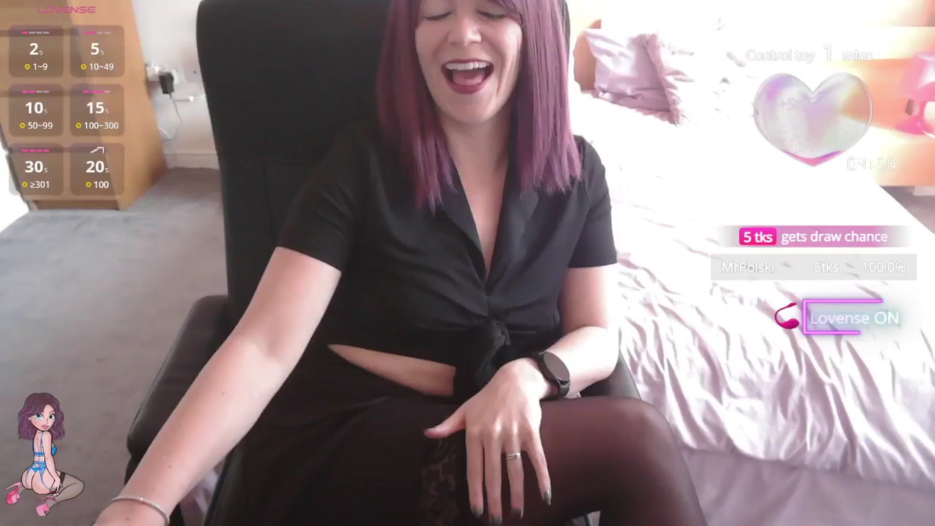 Gallery image thumbnail from size2shoes's myfreecams stream on, 06/09/2025, 15:56 image 1 of 20