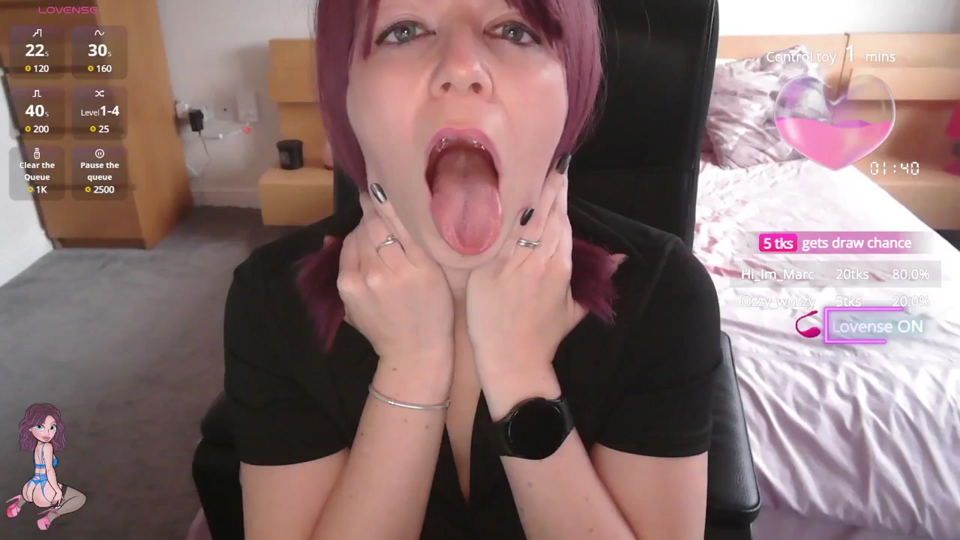 Gallery image thumbnail from size2shoes's myfreecams stream on, 06/09/2025, 22:16 image 6 of 20