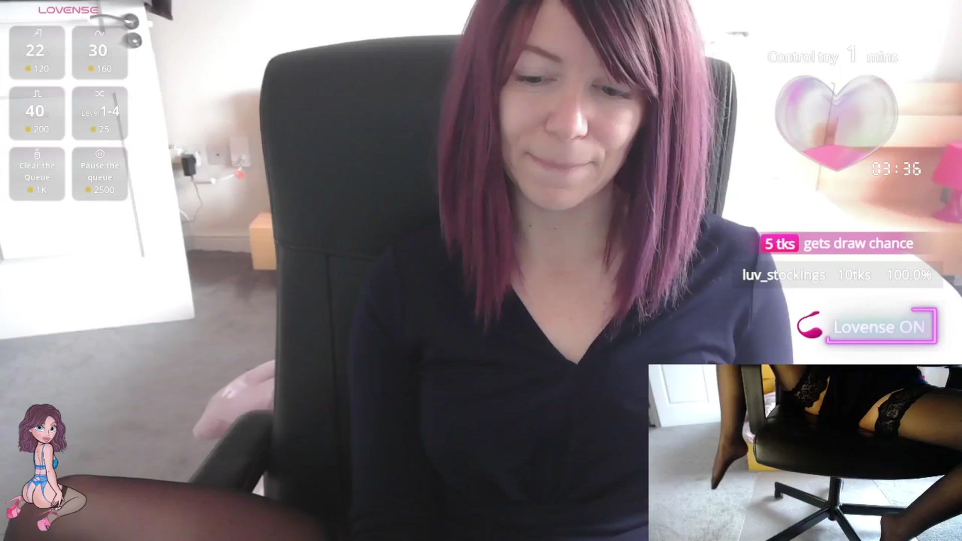 Gallery image thumbnail from size2shoes's myfreecams stream on, 06/11/2025, 12:27 image 7 of 20