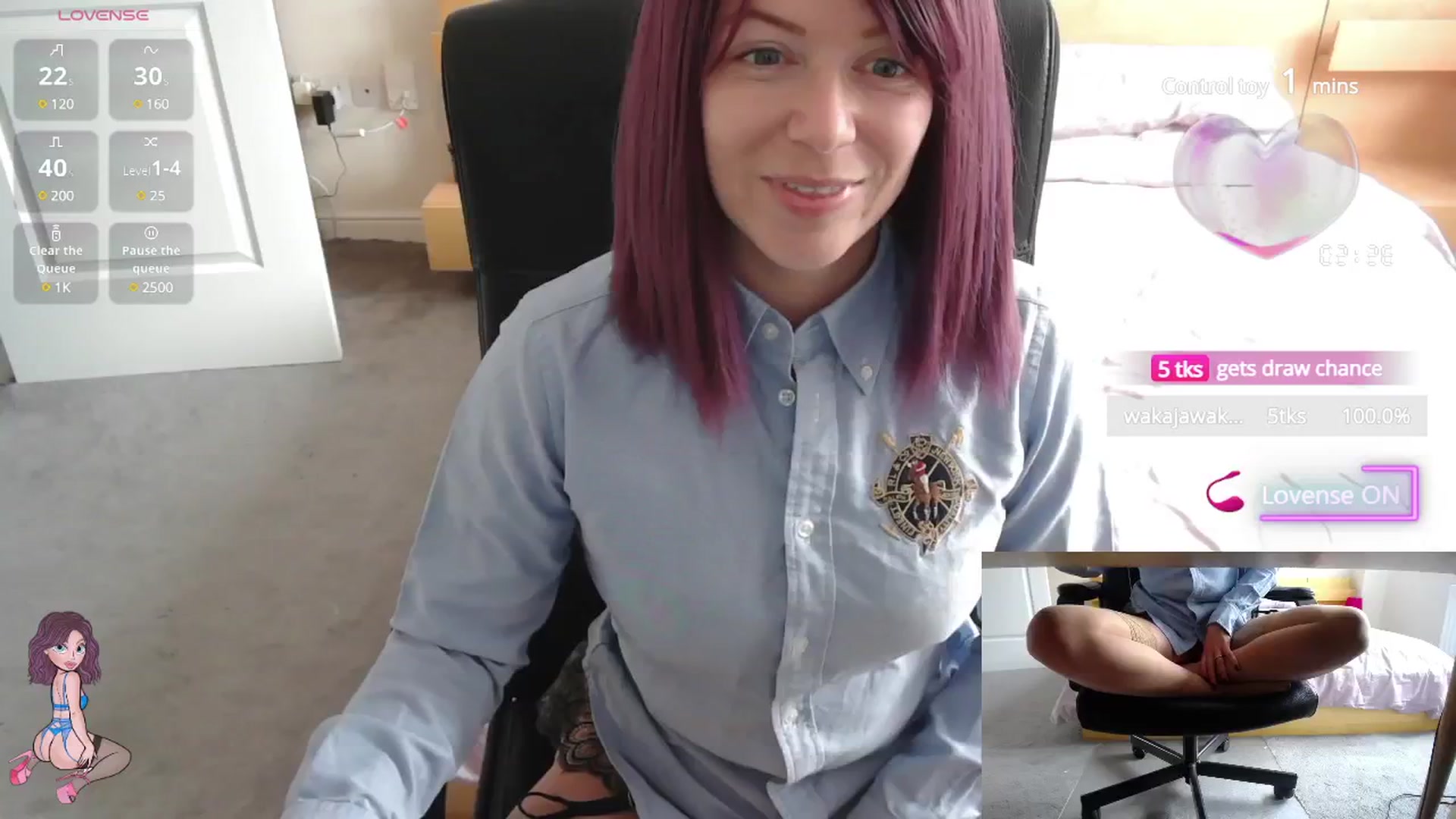 Gallery image thumbnail from size2shoes's myfreecams stream on, 07/09/2025, 14:01 image 6 of 20