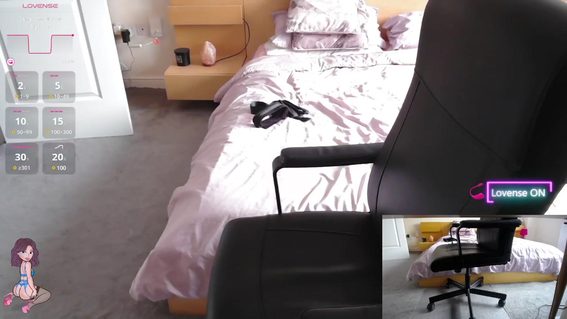 Gallery image thumbnail from size2shoes's myfreecams stream on, 07/09/2025, 14:01 image 18 of 20