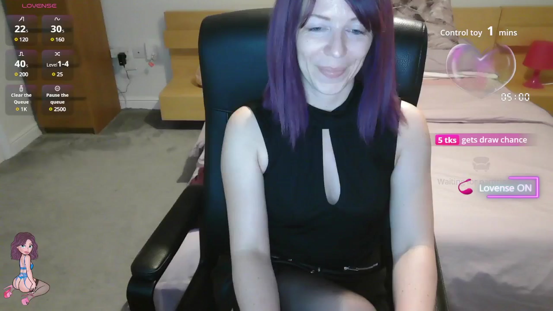 Gallery image thumbnail from size2shoes's myfreecams stream on, 07/17/2025, 22:06 image 20 of 20