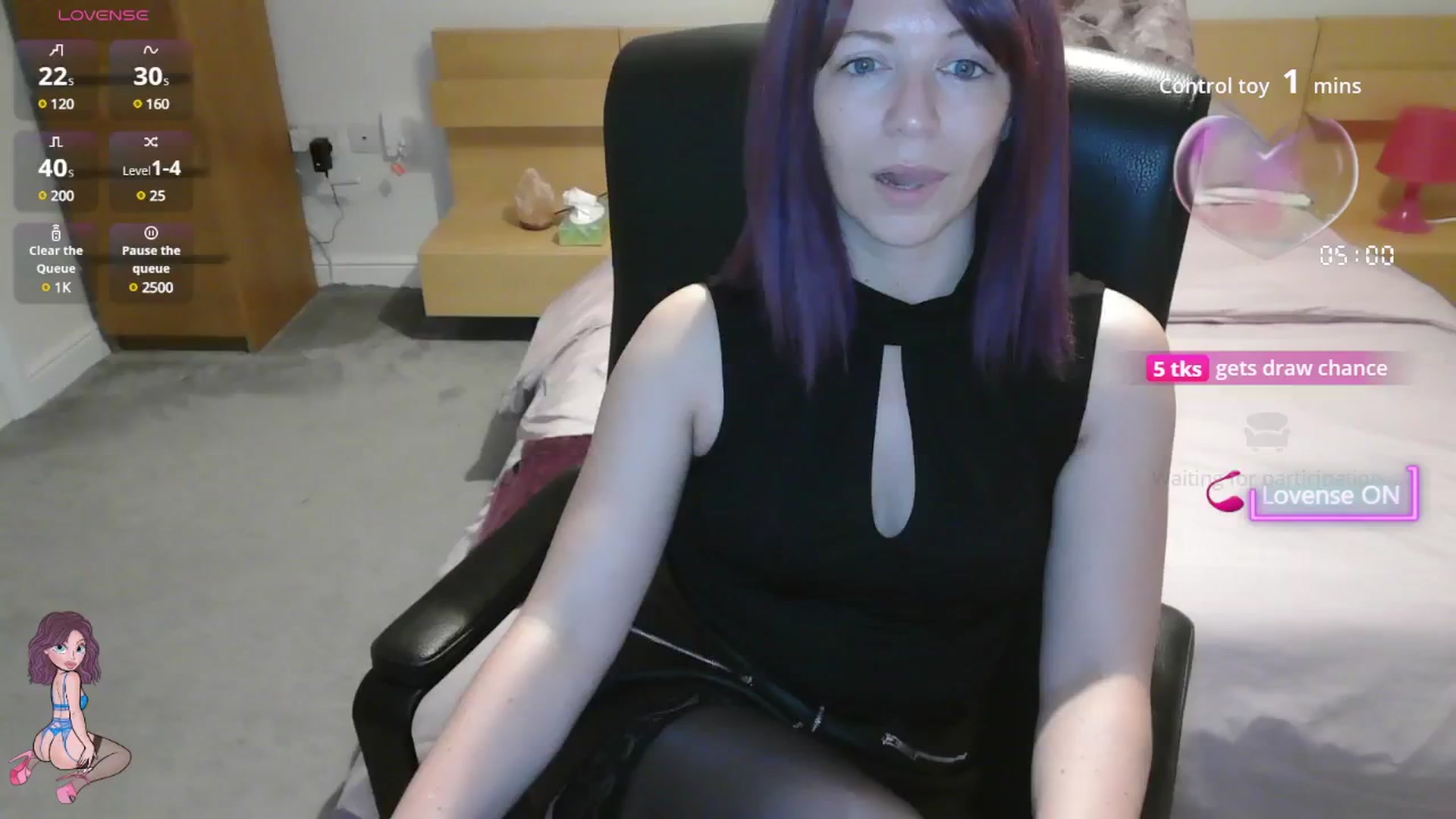 Gallery image thumbnail from size2shoes's myfreecams stream on, 07/17/2025, 22:06 image 2 of 20