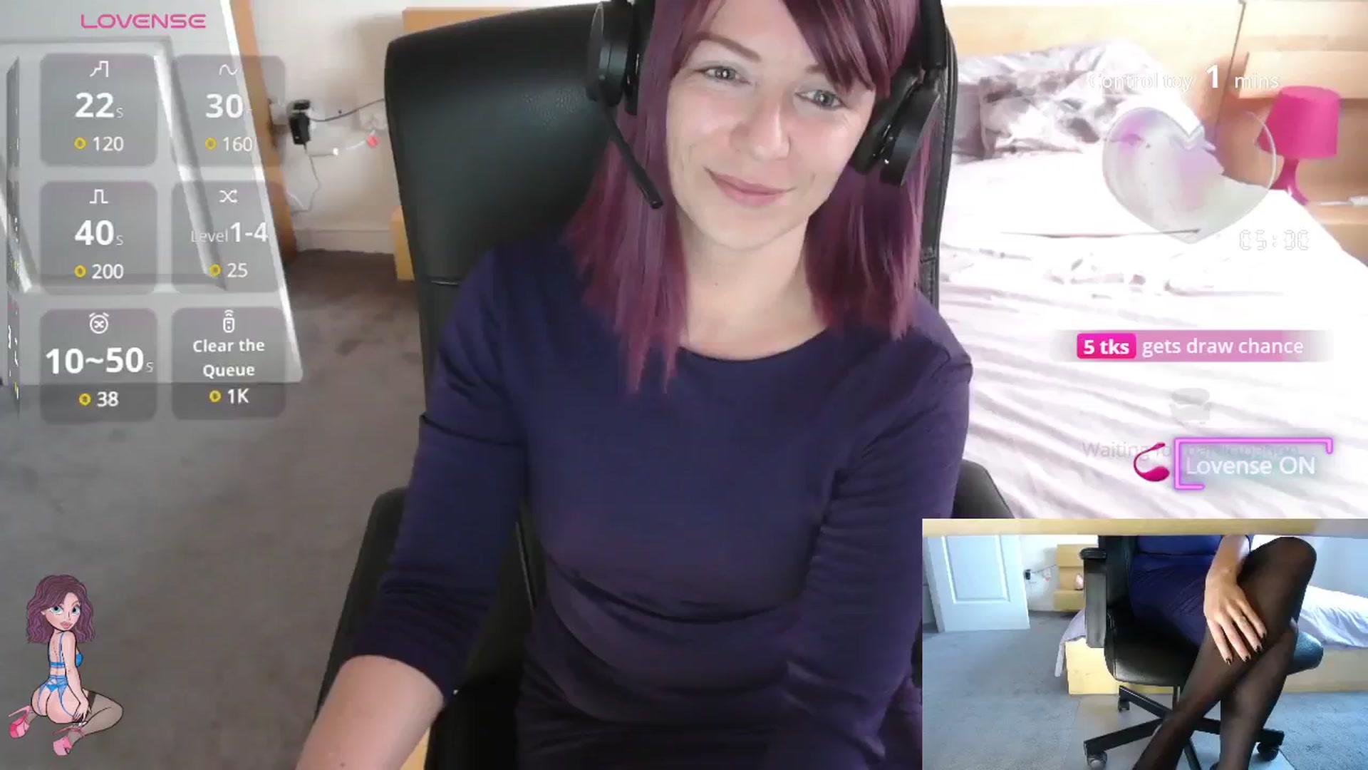 Gallery image thumbnail from size2shoes's myfreecams stream on, 07/22/2025, 16:12 image 1 of 20