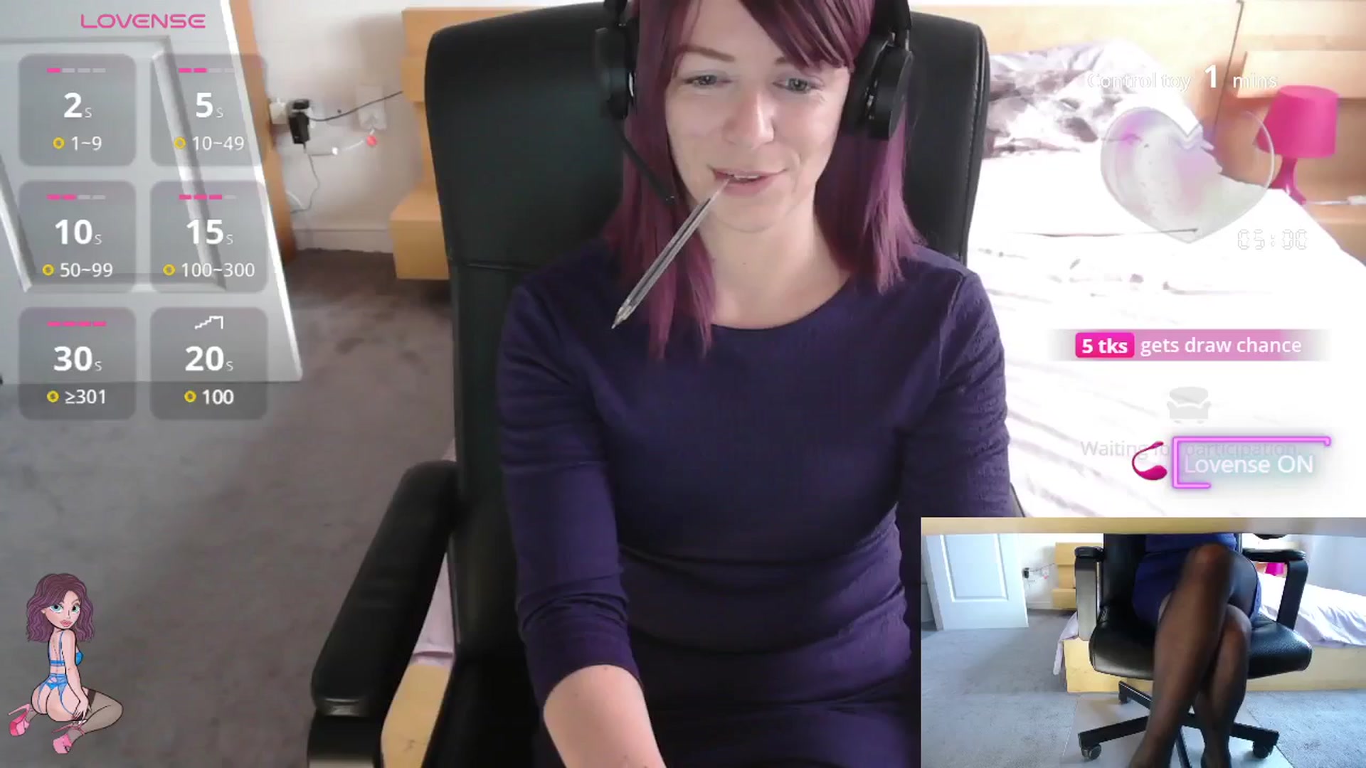 Gallery image thumbnail from size2shoes's myfreecams stream on, 07/22/2025, 16:12 image 8 of 20