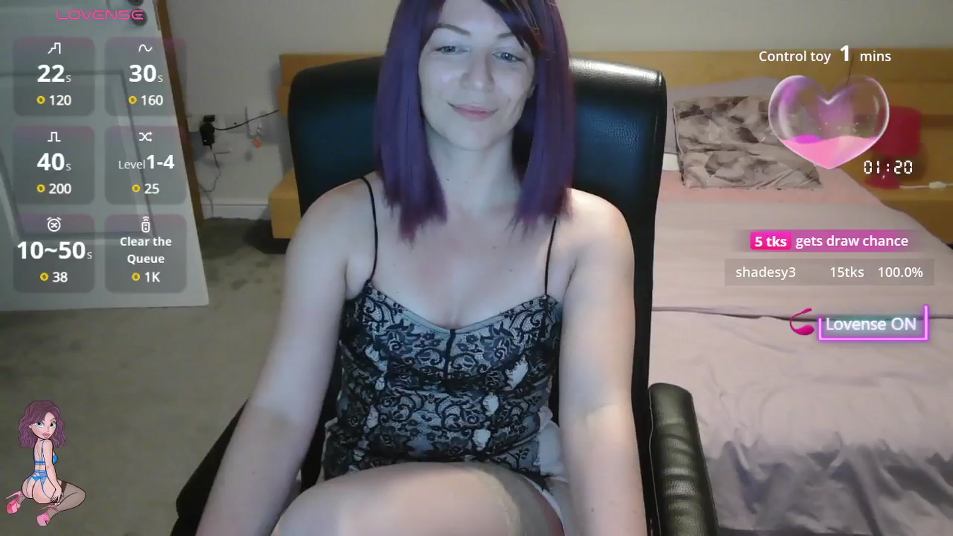 Gallery image thumbnail from size2shoes's myfreecams stream on, 07/22/2025, 22:49 image 3 of 20