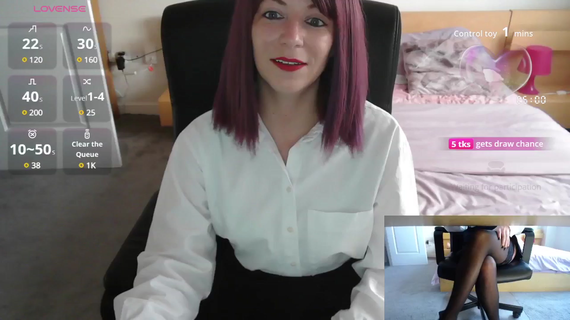 Gallery image thumbnail from size2shoes's myfreecams stream on, 07/23/2025, 16:22 image 2 of 20