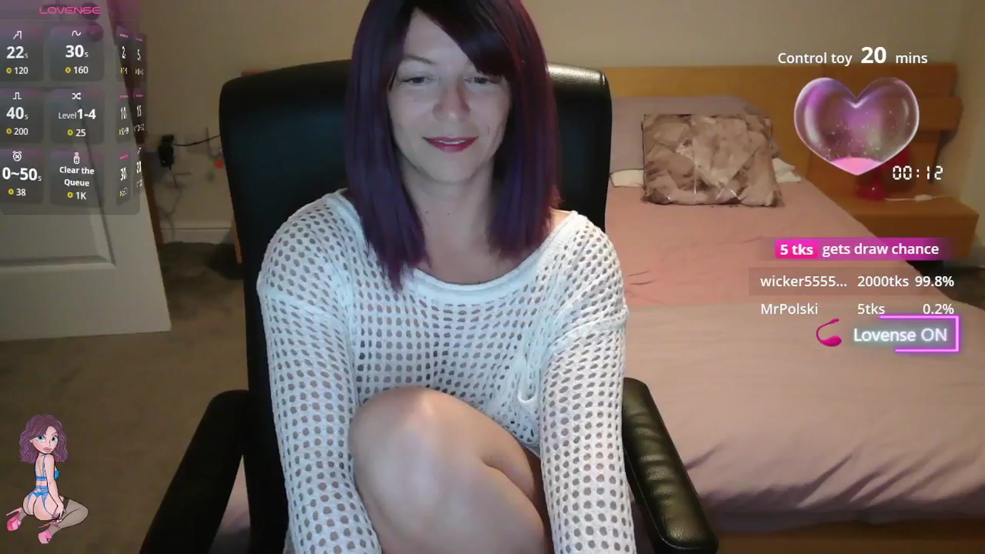 Gallery image thumbnail from size2shoes's myfreecams stream on, 08/13/2025, 20:52 image 20 of 20