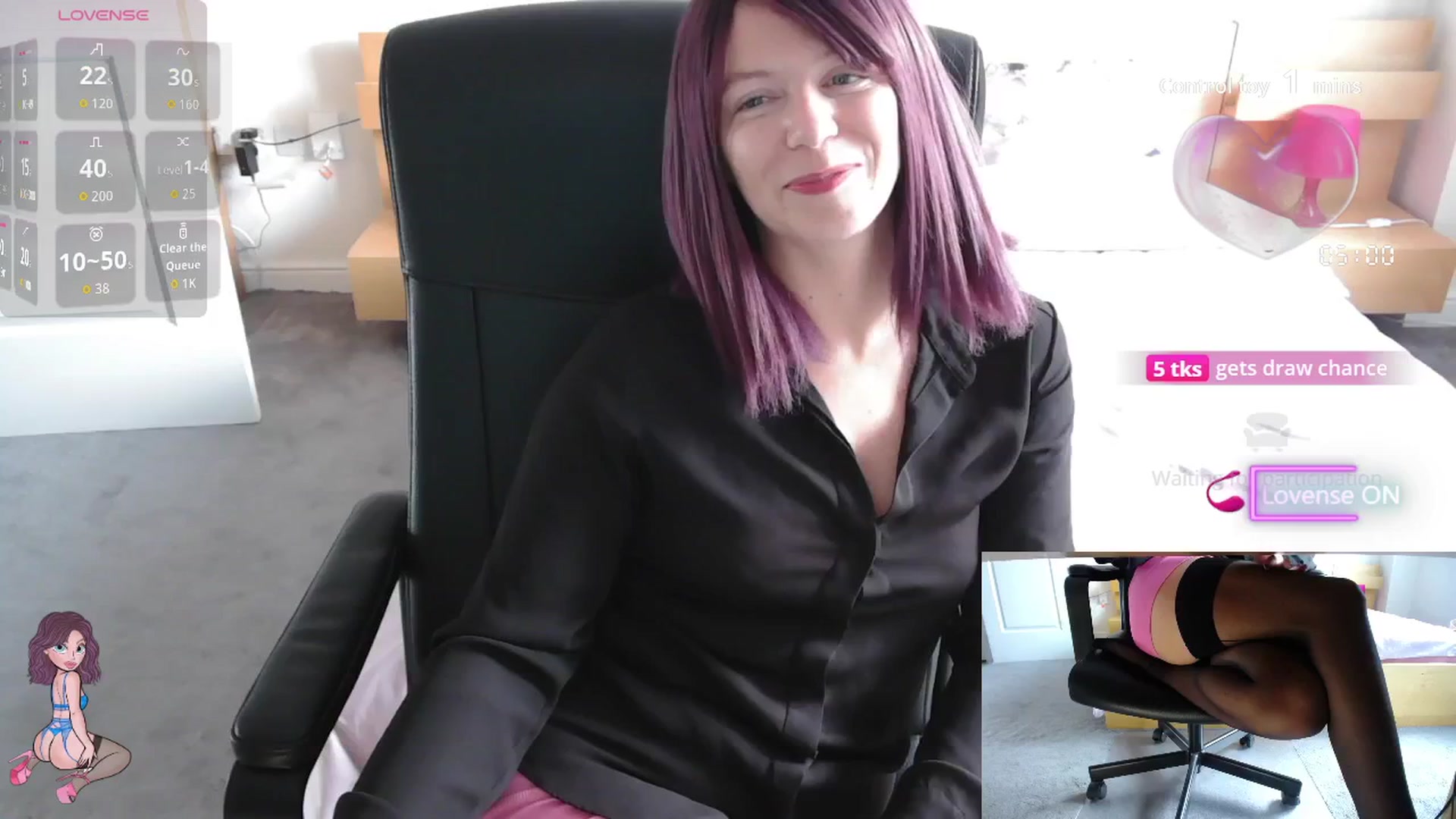 Gallery image thumbnail from size2shoes's myfreecams stream on, 08/14/2025, 14:01 image 2 of 20