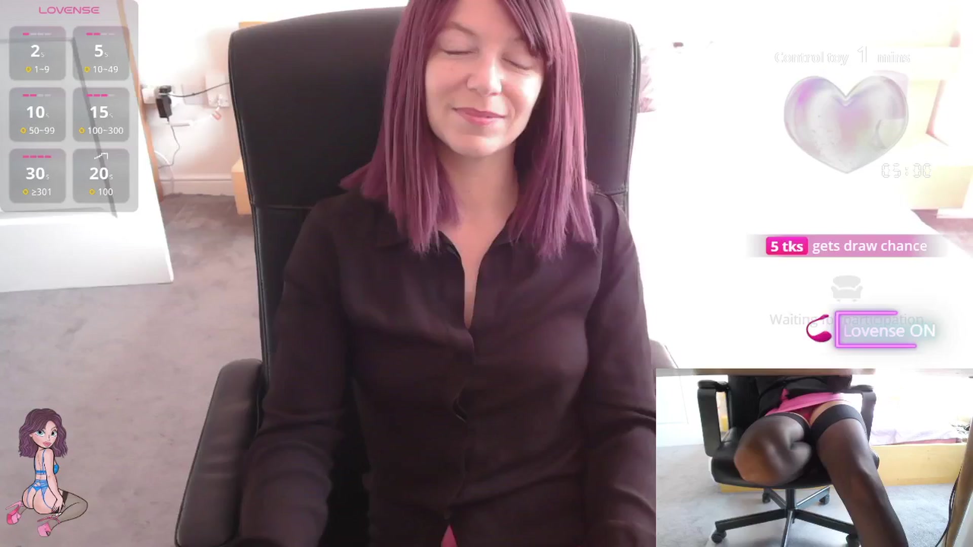 Gallery image thumbnail from size2shoes's myfreecams stream on, 08/14/2025, 15:28 image 12 of 20