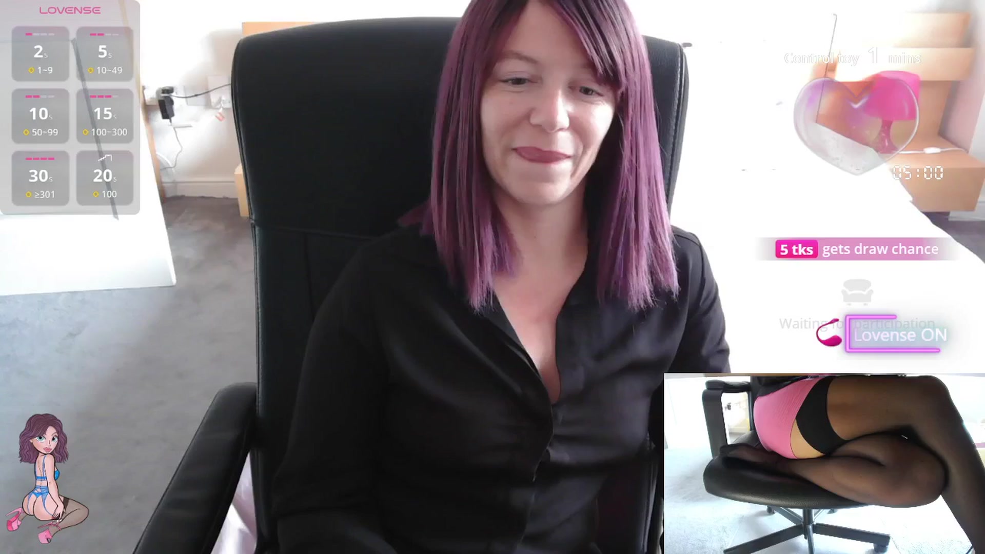 Gallery image thumbnail from size2shoes's myfreecams stream on, 08/14/2025, 15:28 image 3 of 20