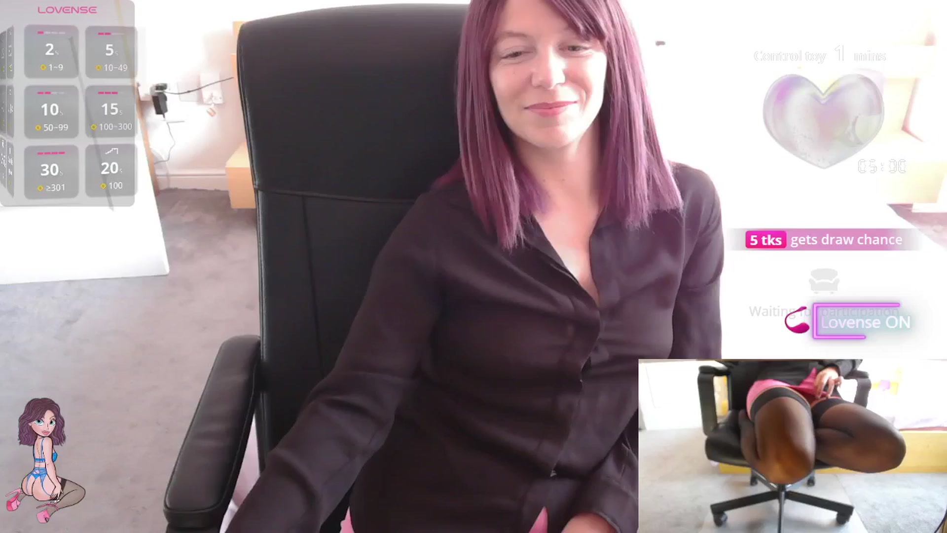 Gallery image thumbnail from size2shoes's myfreecams stream on, 08/14/2025, 15:28 image 7 of 20