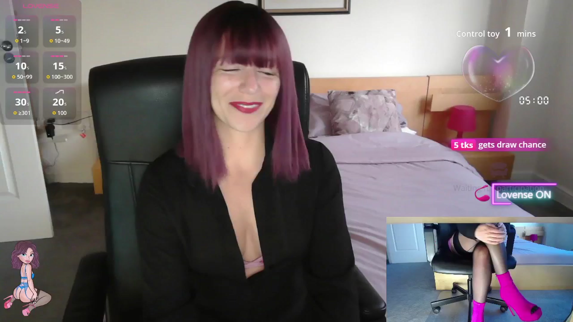 Gallery image thumbnail from size2shoes's myfreecams stream on, 08/14/2025, 19:57 image 3 of 20
