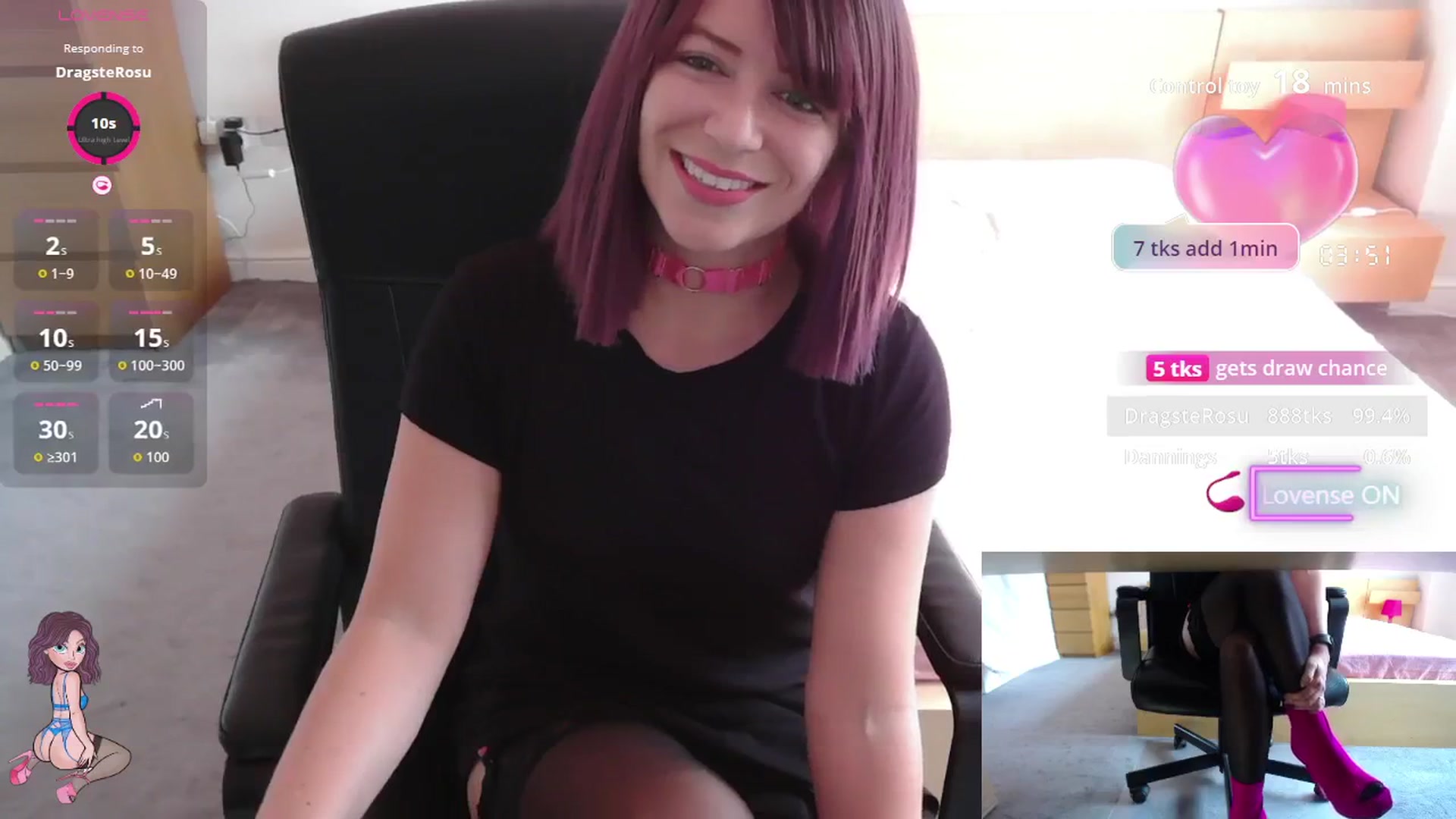 Gallery image thumbnail from size2shoes's myfreecams stream on, 08/19/2025, 16:30 image 5 of 20