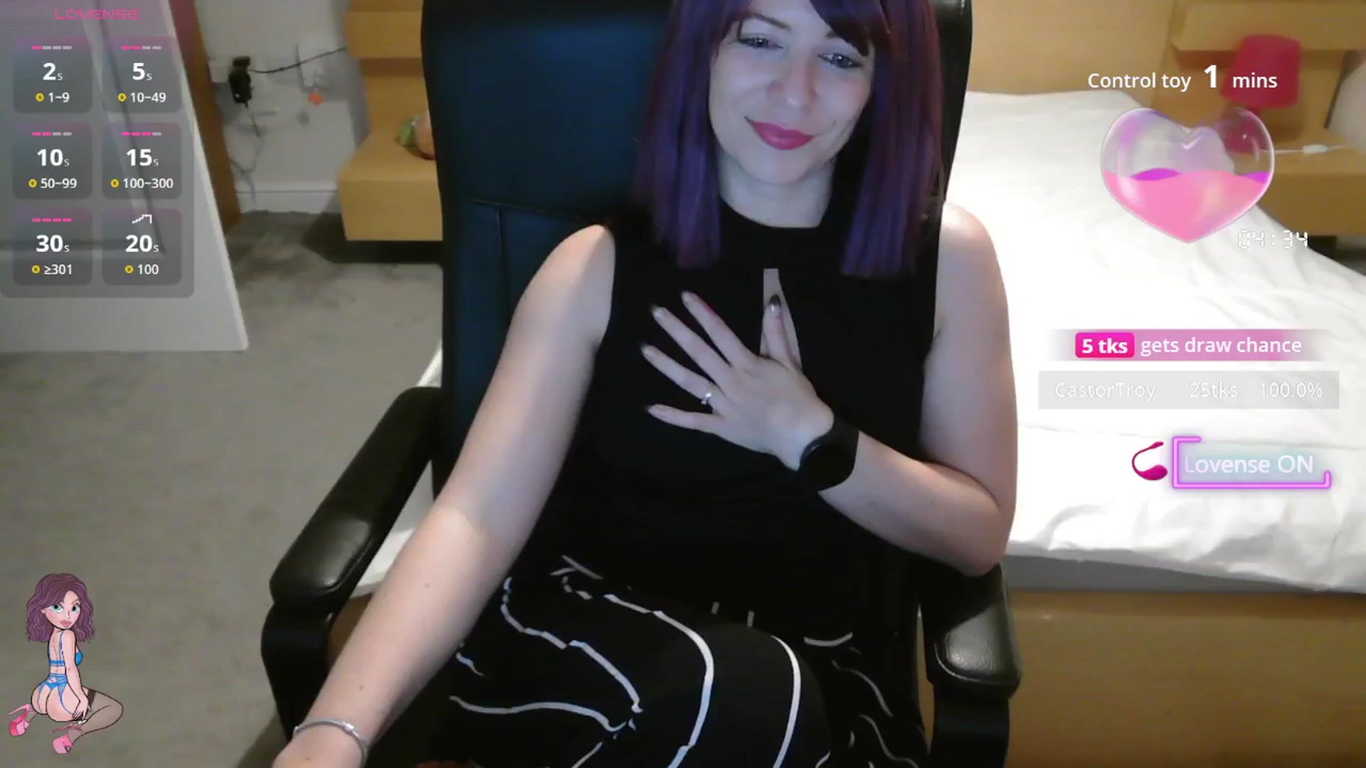 Gallery image thumbnail from size2shoes's myfreecams stream on, 08/20/2025, 01:06 image 1 of 20