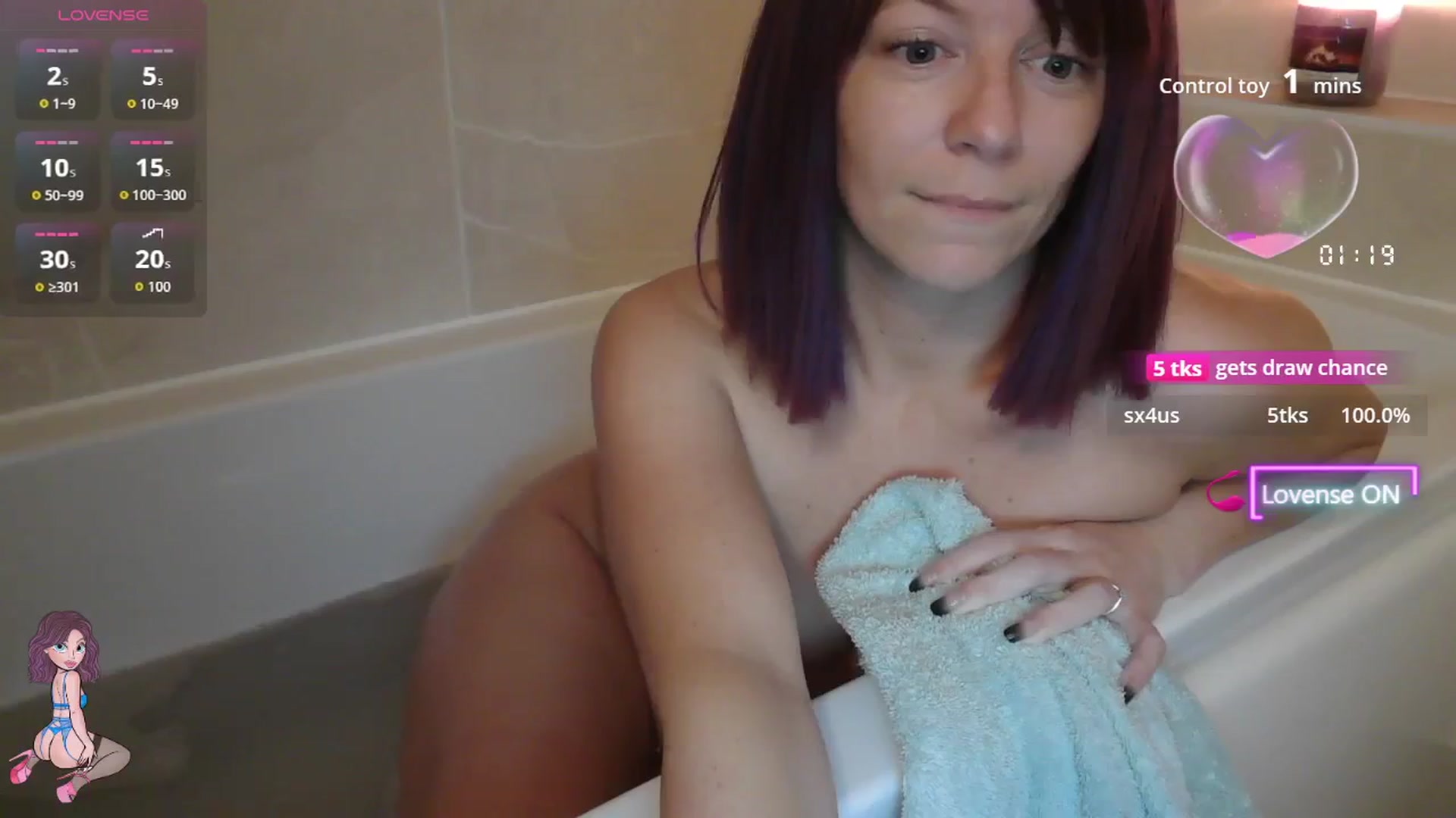 Gallery image thumbnail from size2shoes's myfreecams stream on, 08/21/2025, 23:07 image 19 of 20