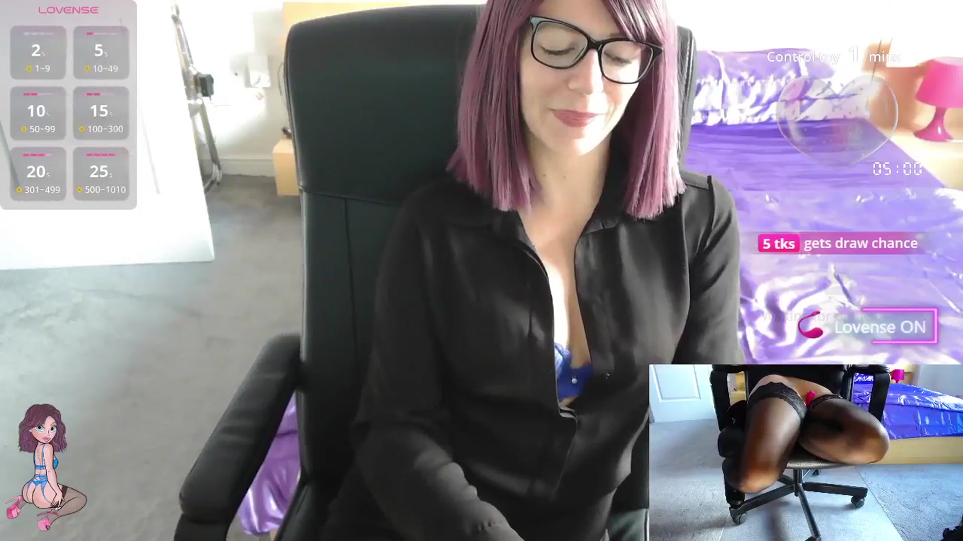 Gallery image thumbnail from size2shoes's myfreecams stream on, 09/04/2025, 10:47 image 18 of 20