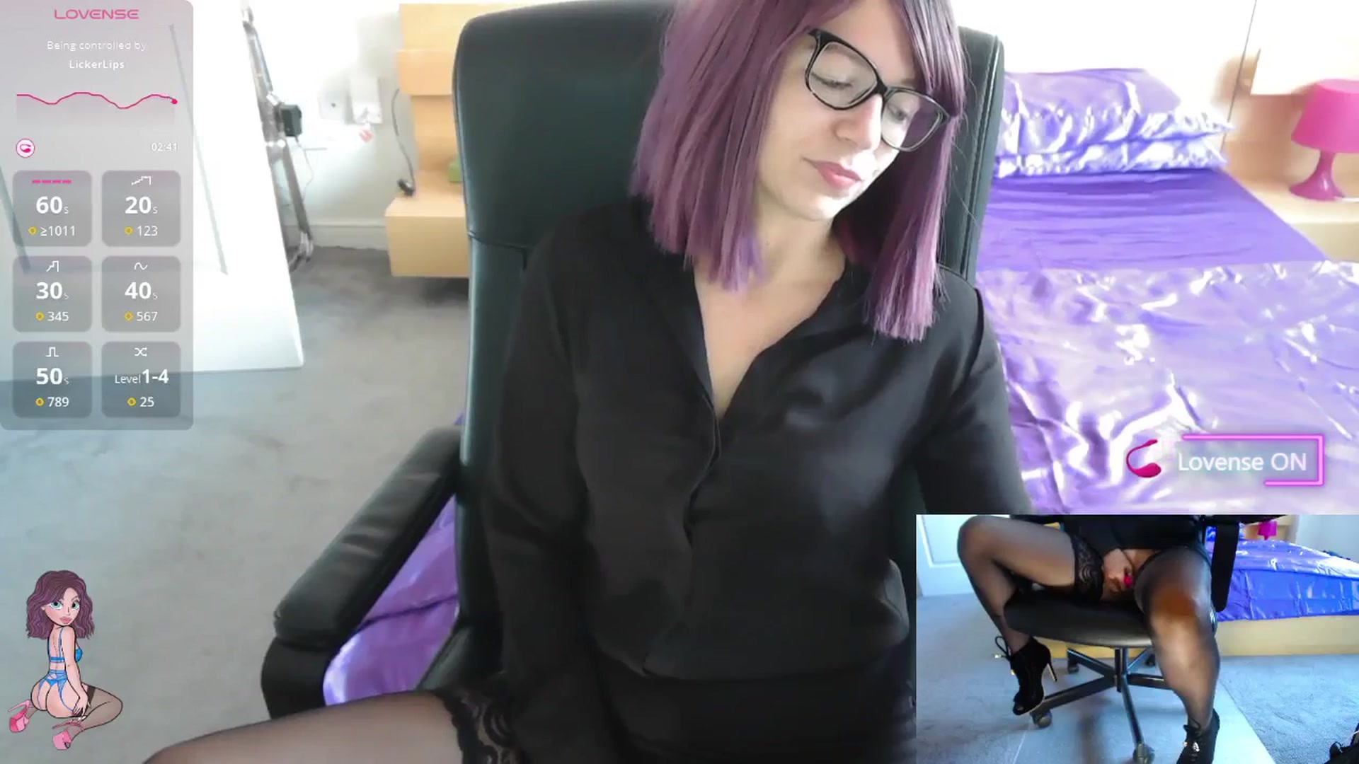 Gallery image thumbnail from size2shoes's myfreecams stream on, 09/04/2025, 10:47 image 11 of 20