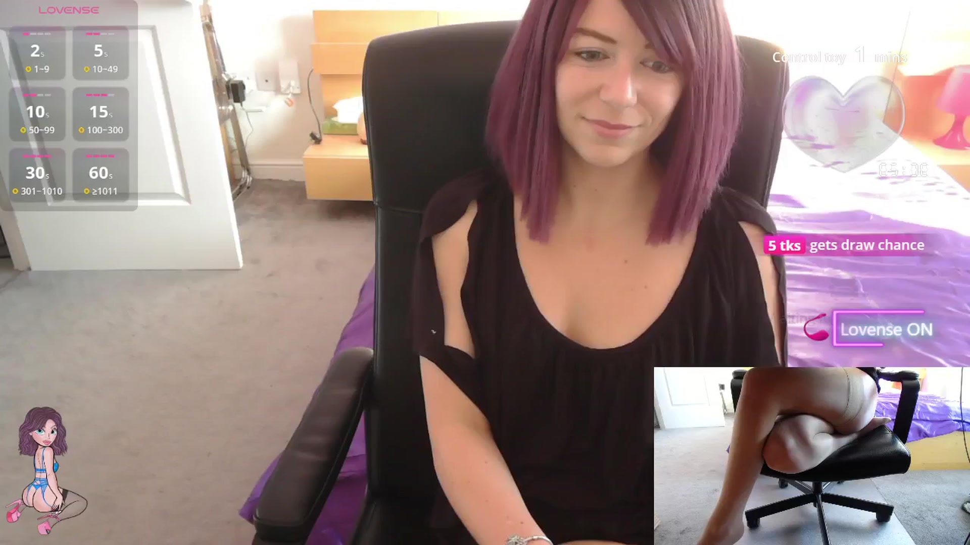 Gallery image thumbnail from size2shoes's myfreecams stream on, 09/09/2025, 16:03 image 17 of 20
