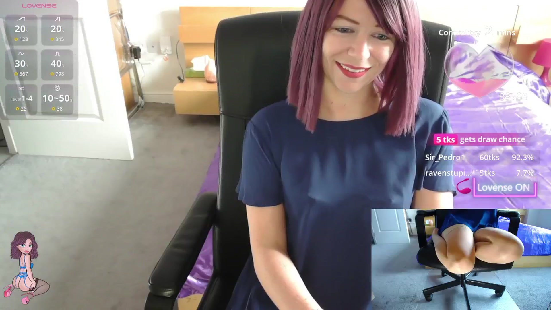 Gallery image thumbnail from size2shoes's myfreecams stream on, 09/10/2025, 10:42 image 16 of 20