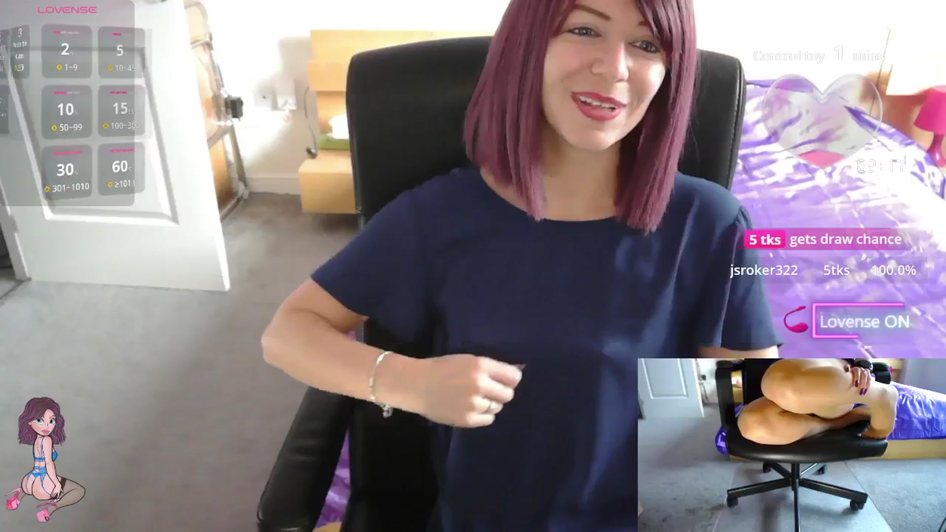 Gallery image thumbnail from size2shoes's myfreecams stream on, 09/10/2025, 11:59 image 18 of 20