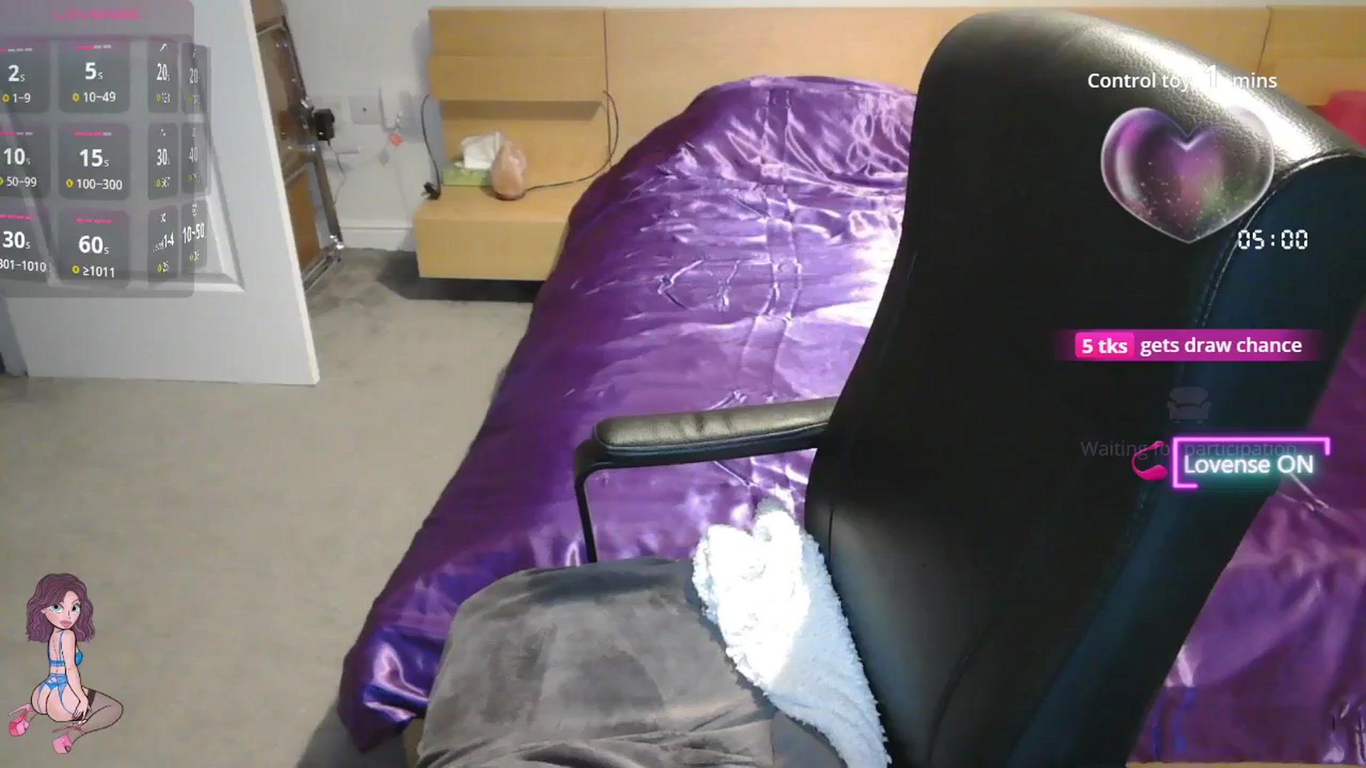 Gallery image thumbnail from size2shoes's myfreecams stream on, 09/10/2025, 23:09 image 7 of 20