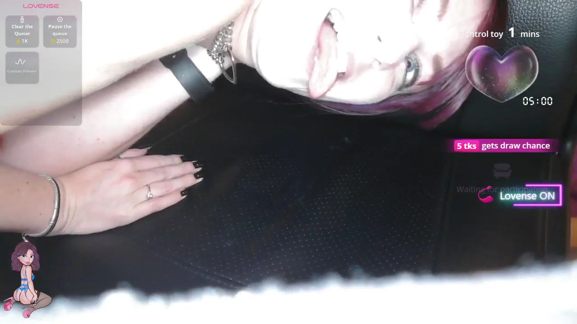 Gallery image thumbnail from size2shoes's myfreecams stream on, 09/14/2025, 24:59 image 3 of 20