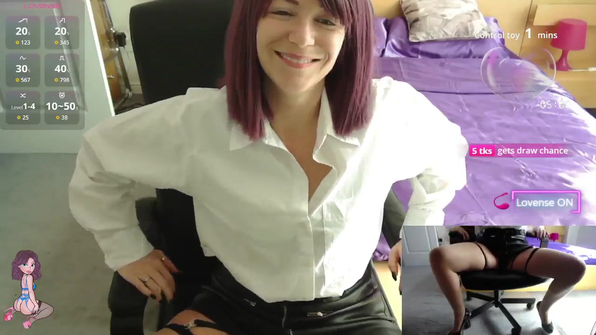 Gallery image thumbnail from size2shoes's myfreecams stream on, 09/16/2025, 11:44 image 20 of 20