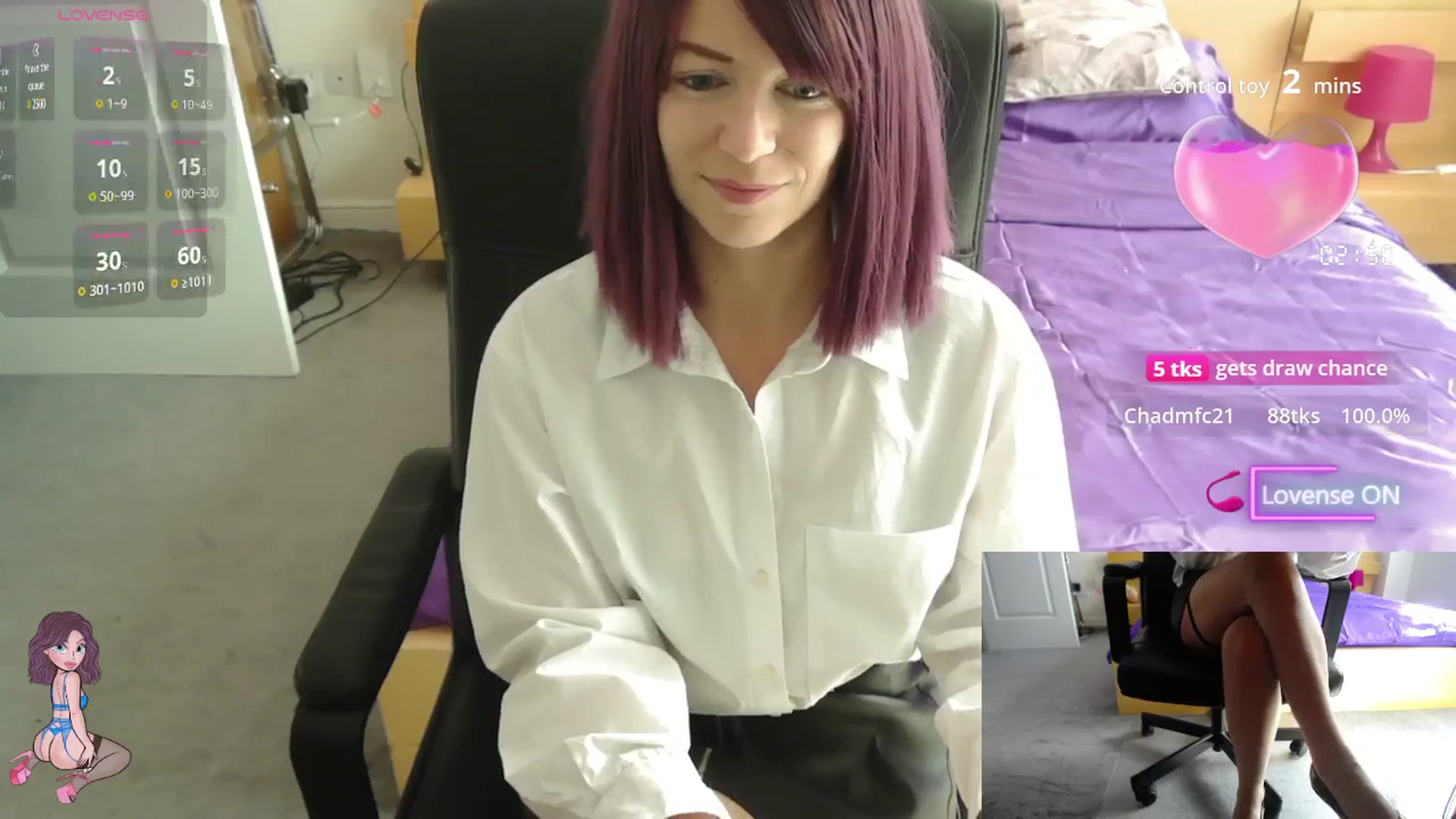 Gallery image thumbnail from size2shoes's myfreecams stream on, 09/16/2025, 11:44 image 17 of 20