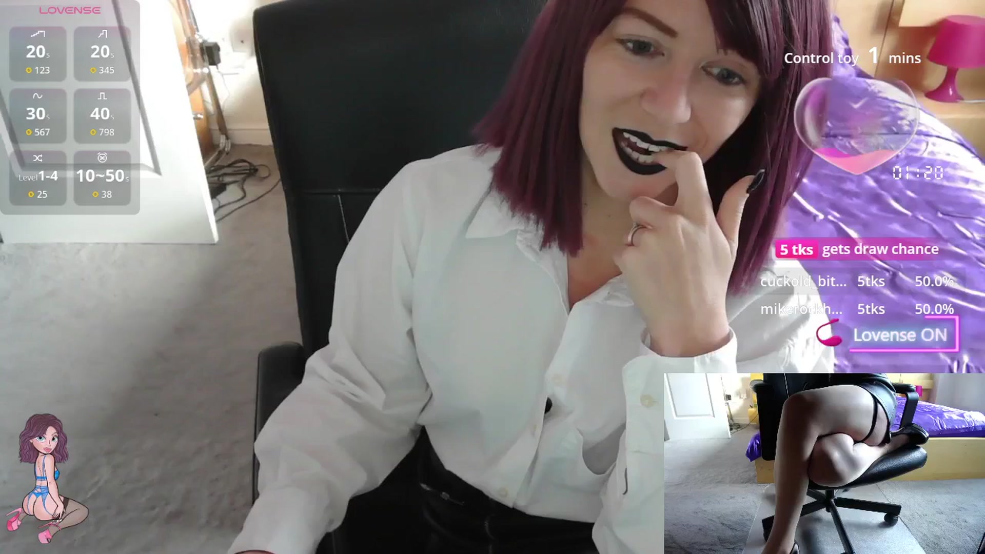Gallery image thumbnail from size2shoes's myfreecams stream on, 09/16/2025, 15:15 image 14 of 20