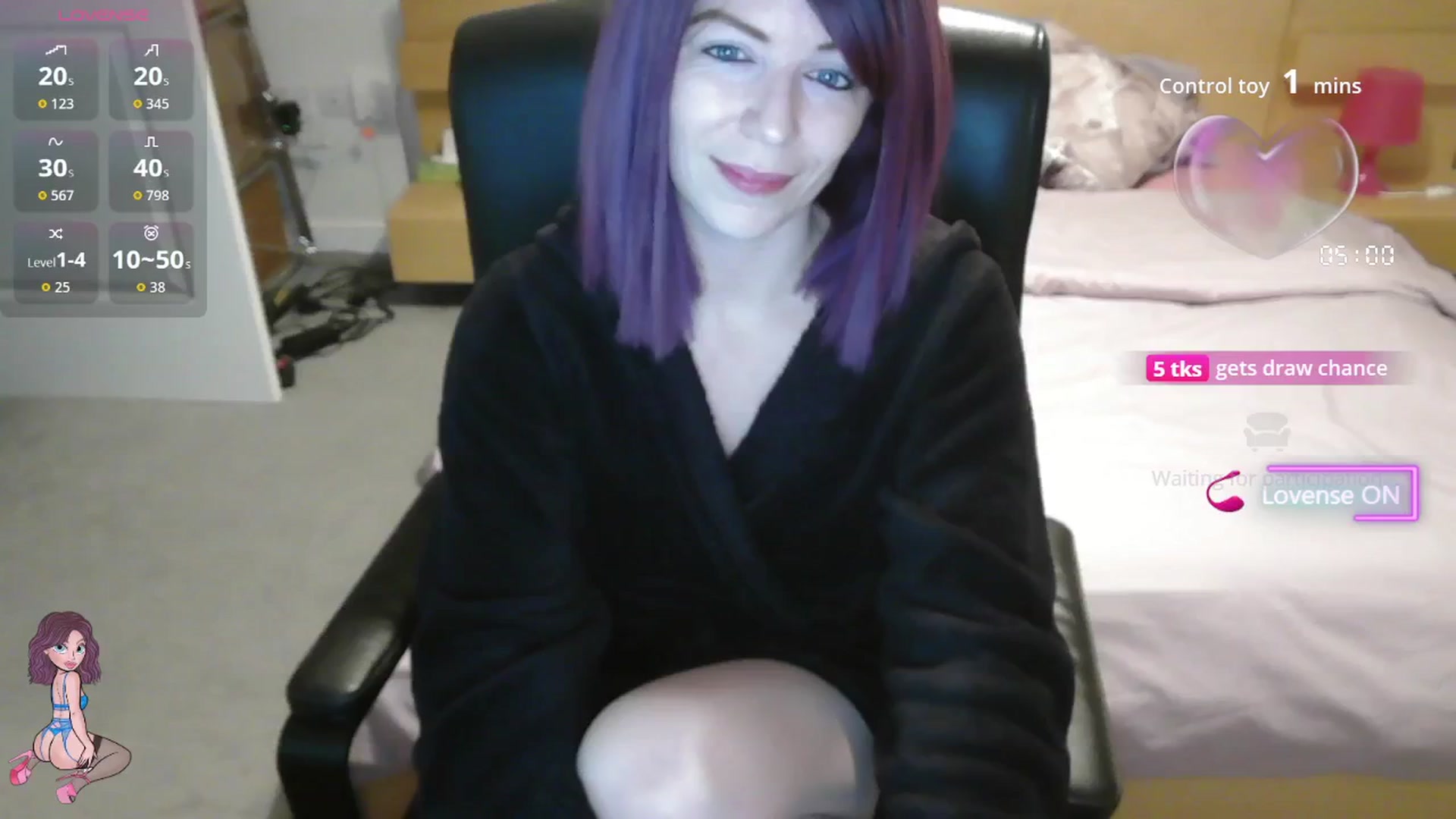 Gallery image thumbnail from size2shoes's myfreecams stream on, 09/23/2025, 23:16 image 1 of 20