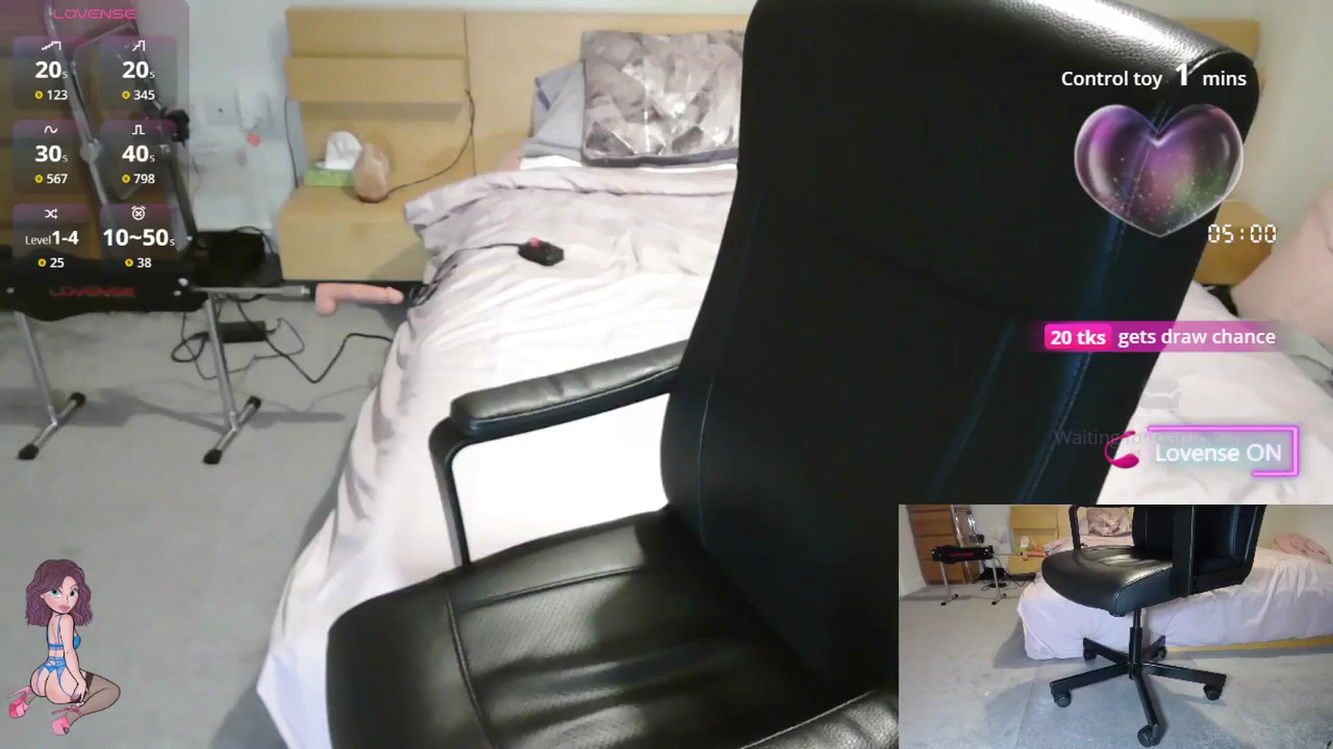 Gallery image thumbnail from size2shoes's myfreecams stream on, 10/21/2025, 21:07 image 15 of 20