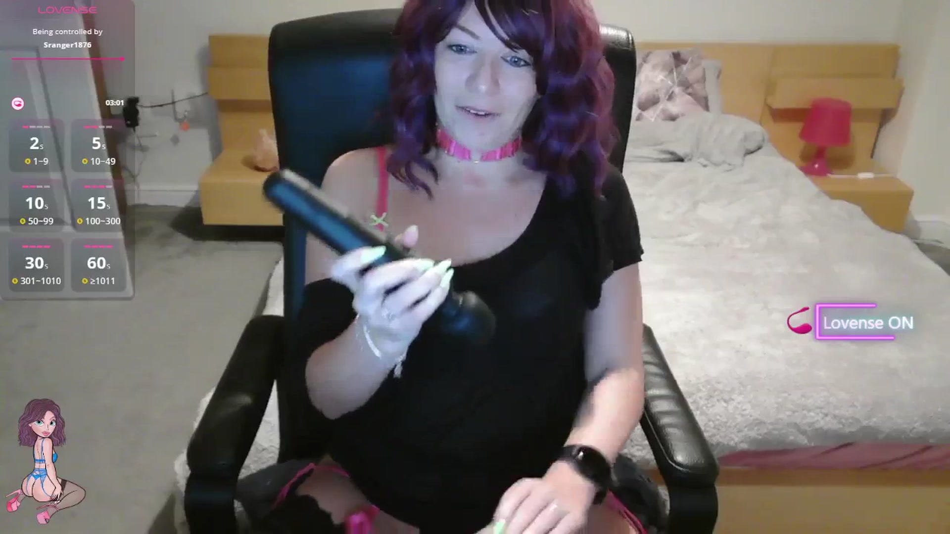 Gallery image thumbnail from size2shoes's myfreecams stream on, 11/03/2025, 23:55 image 4 of 20